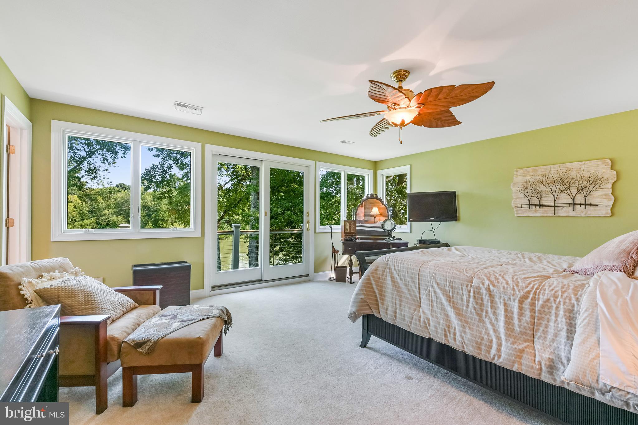 NORTH SELBY - Residential