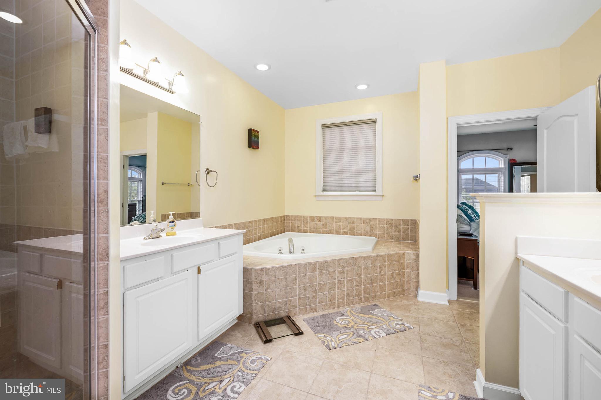 BRISTOW - Residential