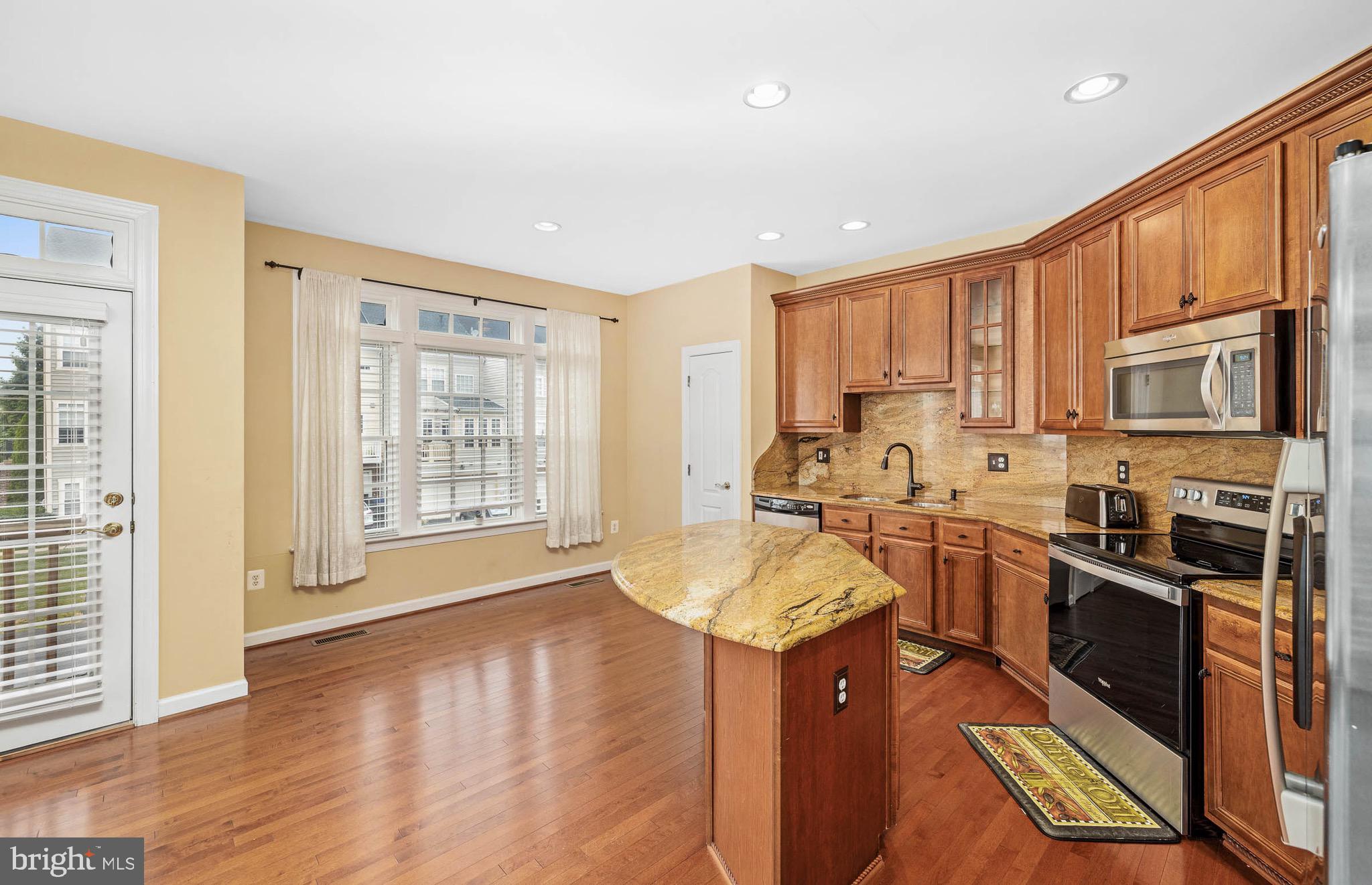 BRISTOW - Residential