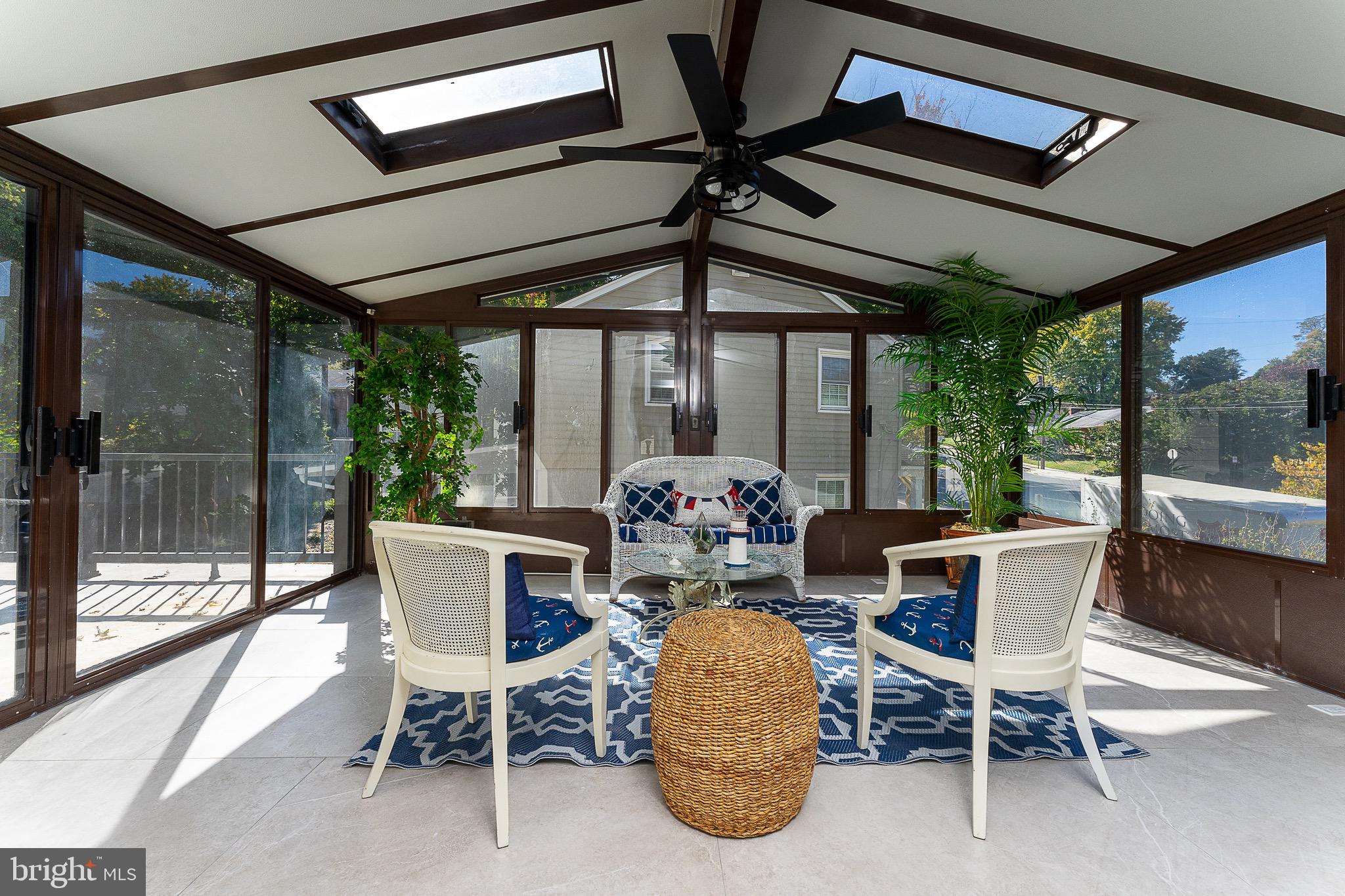 DOMINION HILLS - Residential