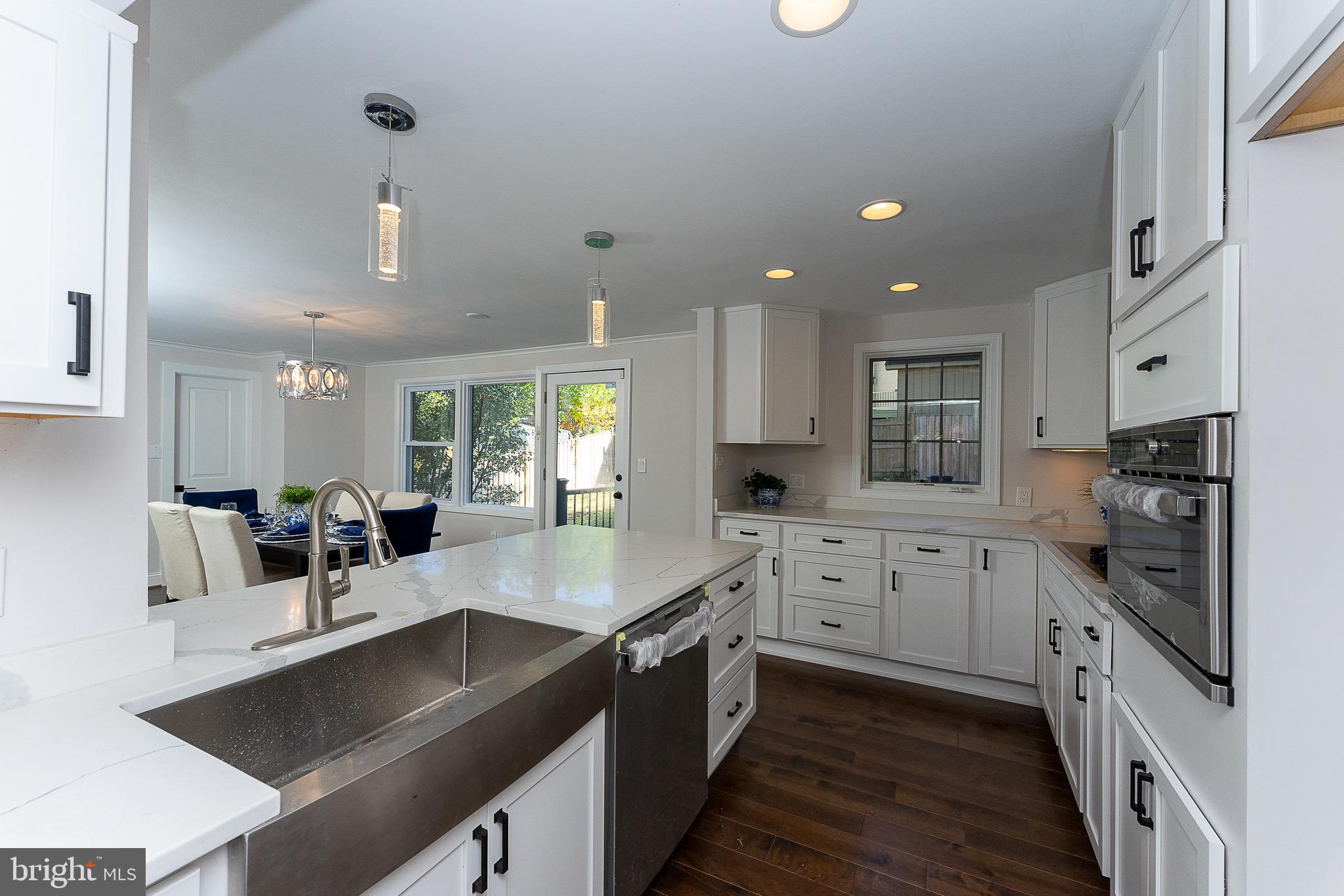 DOMINION HILLS - Residential