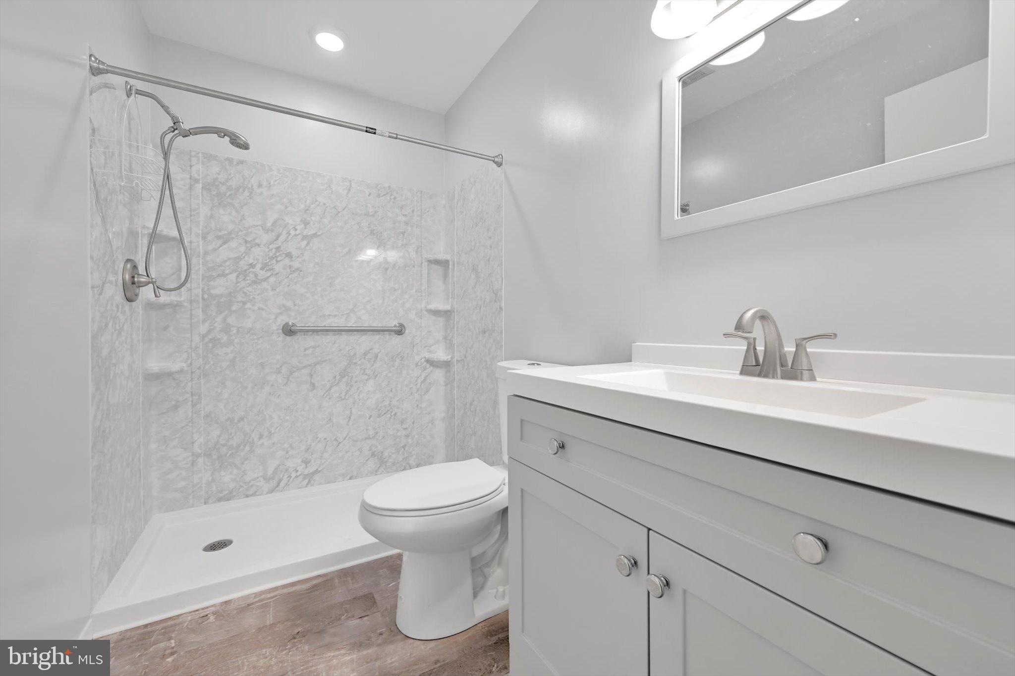 CHESTNUT RIDGE - Residential