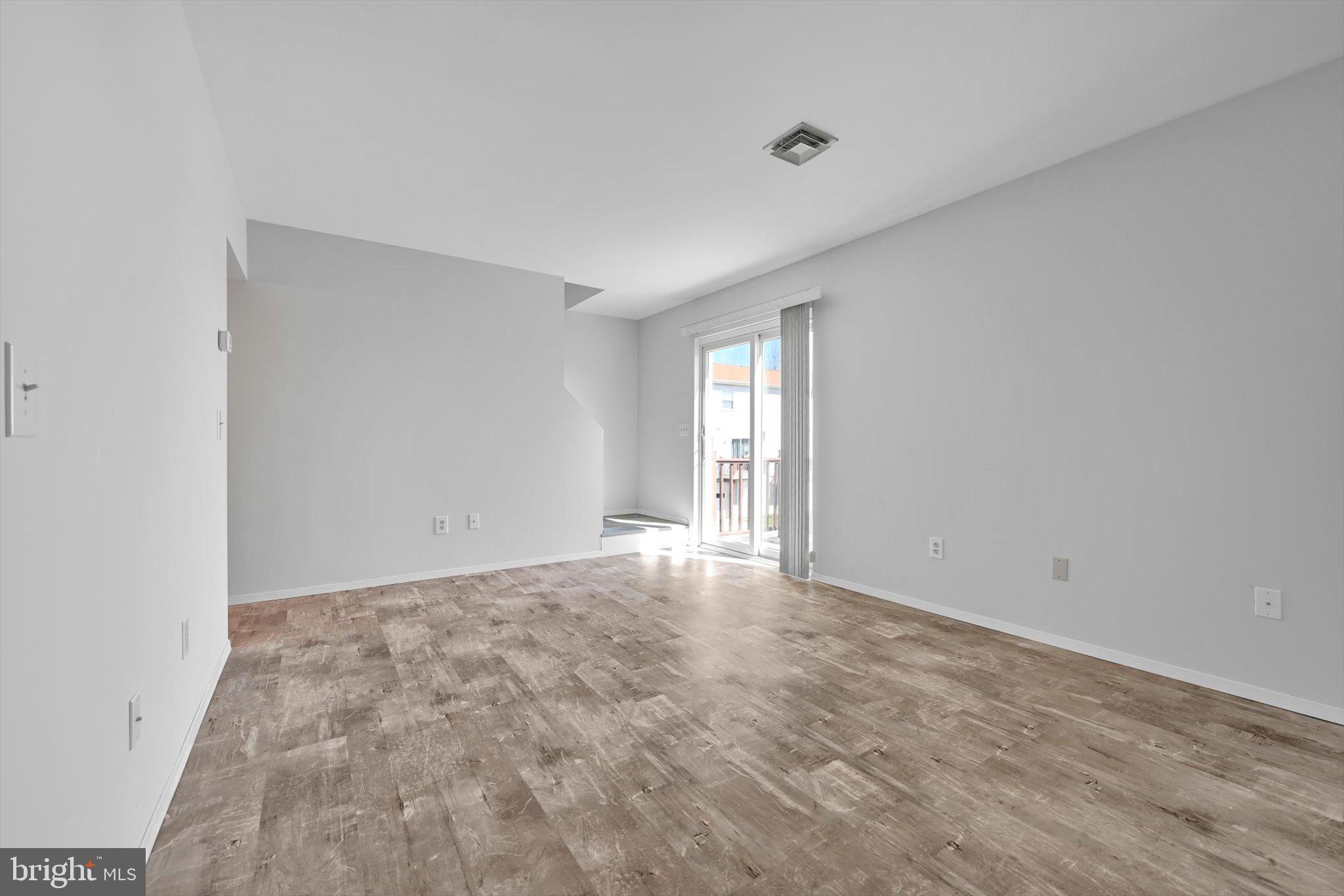 CHESTNUT RIDGE - Residential