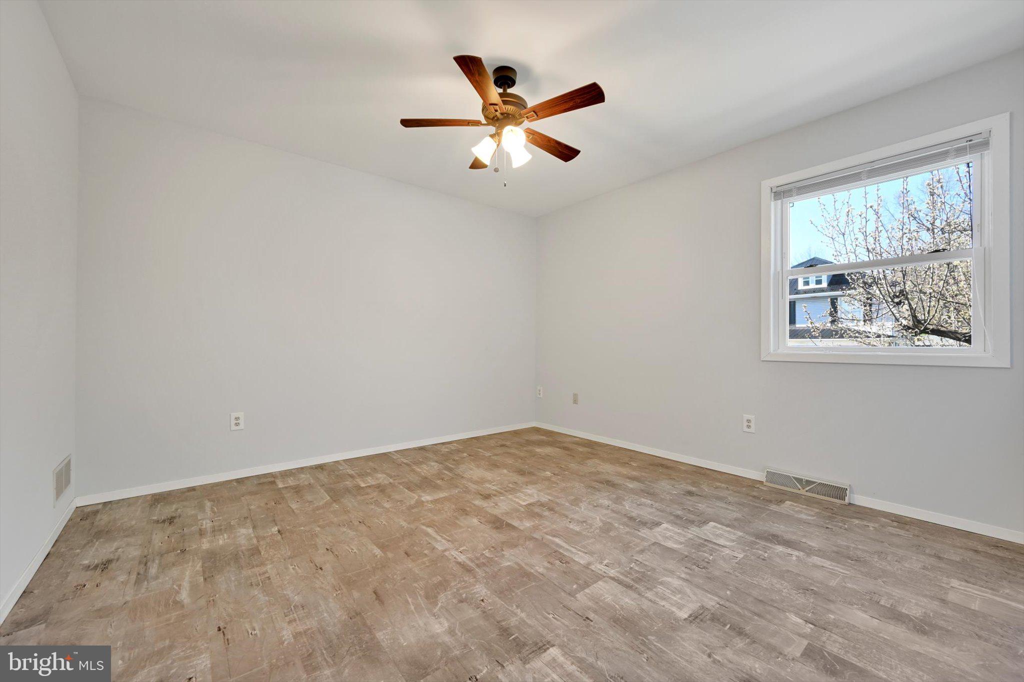 CHESTNUT RIDGE - Residential