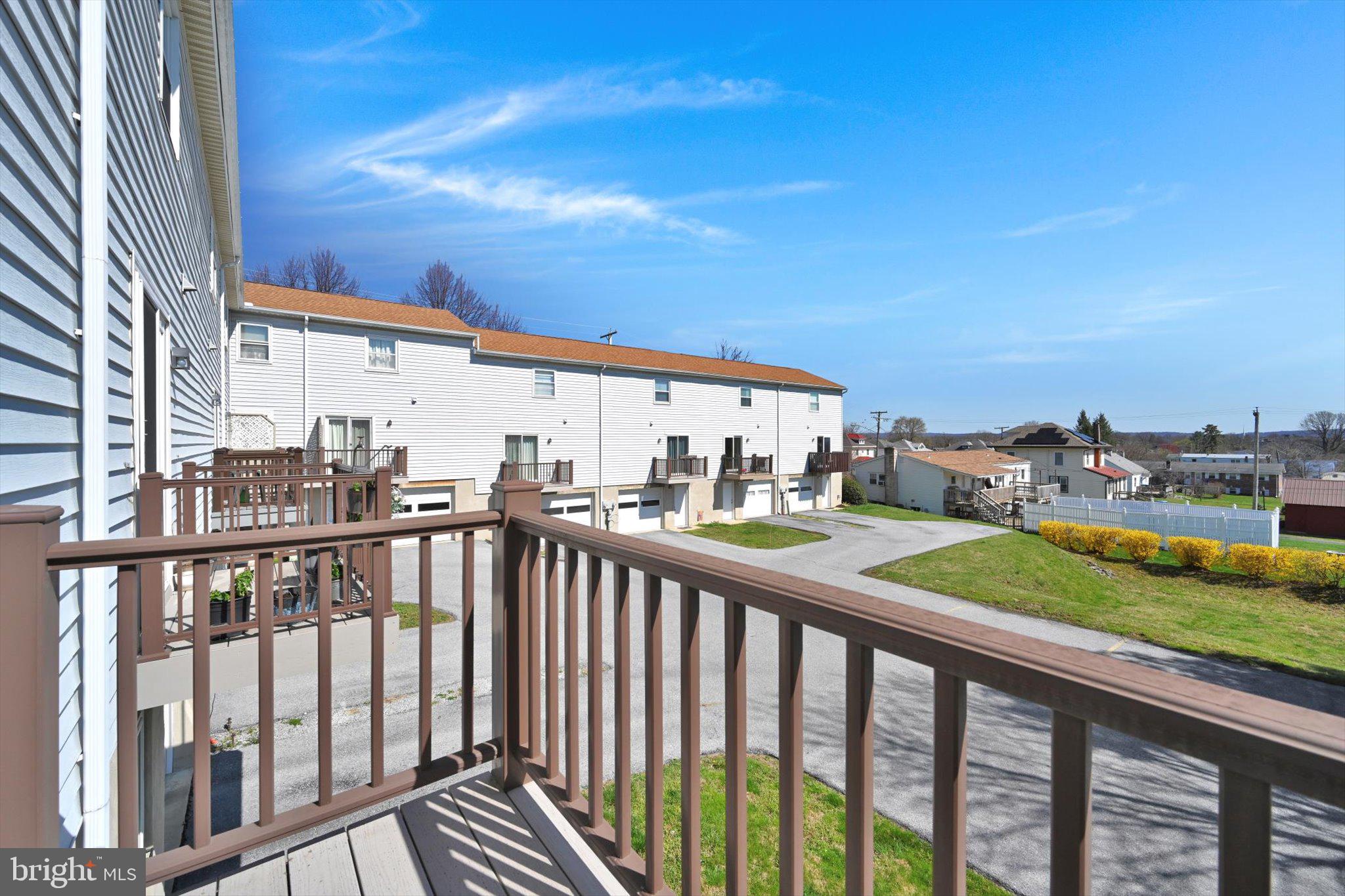 CHESTNUT RIDGE - Residential