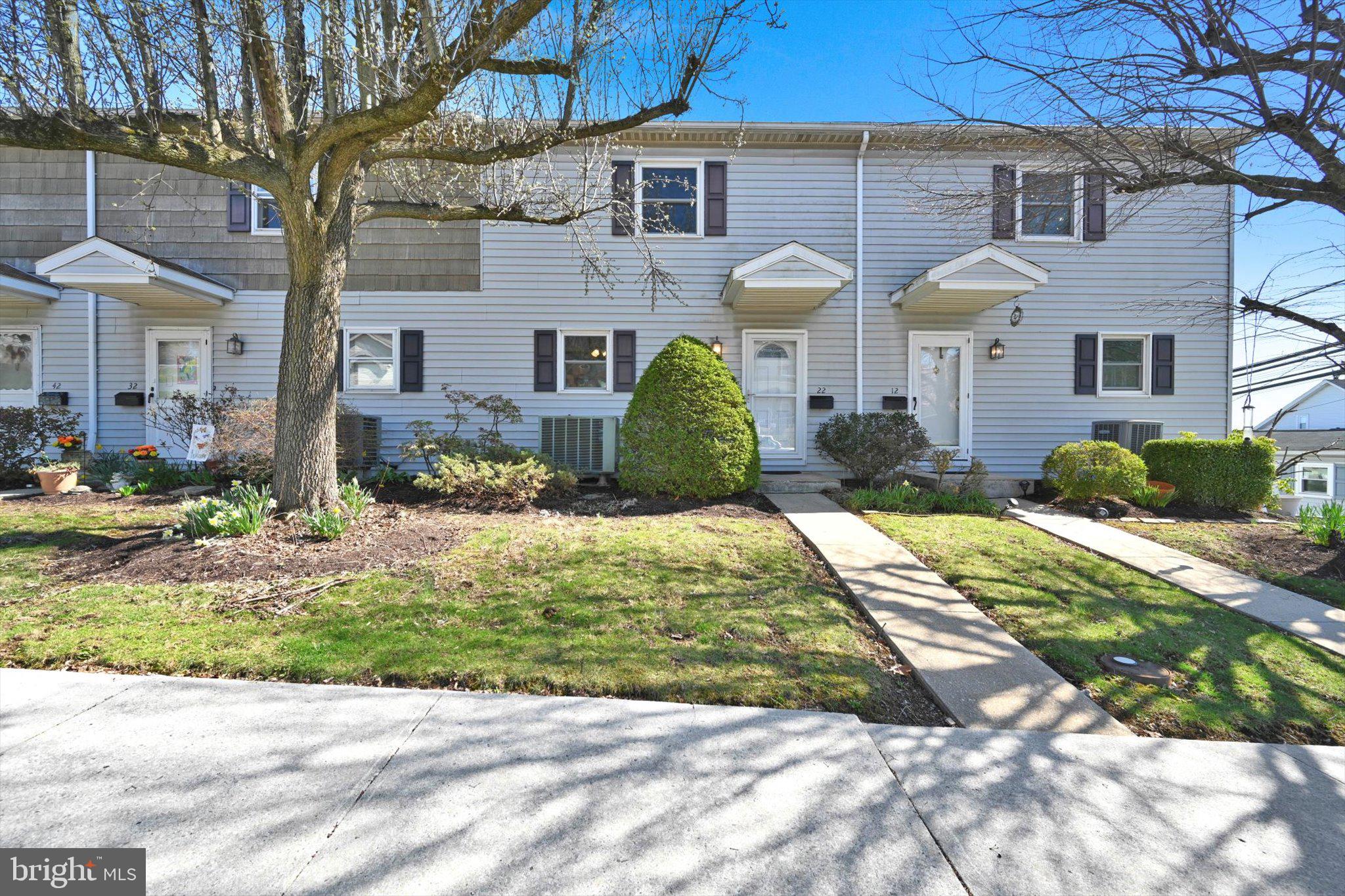 **PUBLIC AUCTION ALERT** This entire townhome has been recently updated. All new paint (2024), new kitchen with new appliances, new flooring, newer heat pump, replacement windows and new bathroom vanities. Property consists of 1,000SF of living space, two bedrooms and 1.5 baths (full bath upstairs is a stall shower). Off-street parking includes an integral 1-car garage. Chestnut Ridge HOA - $60/month which covers outside maintenance. Property is up for public auction on Monday, May 5th @ 5PM and is sold as is, where is with no contingencies. For auction terms and conditions please visit auction website. Starting Bid: ONLY $100,000!!