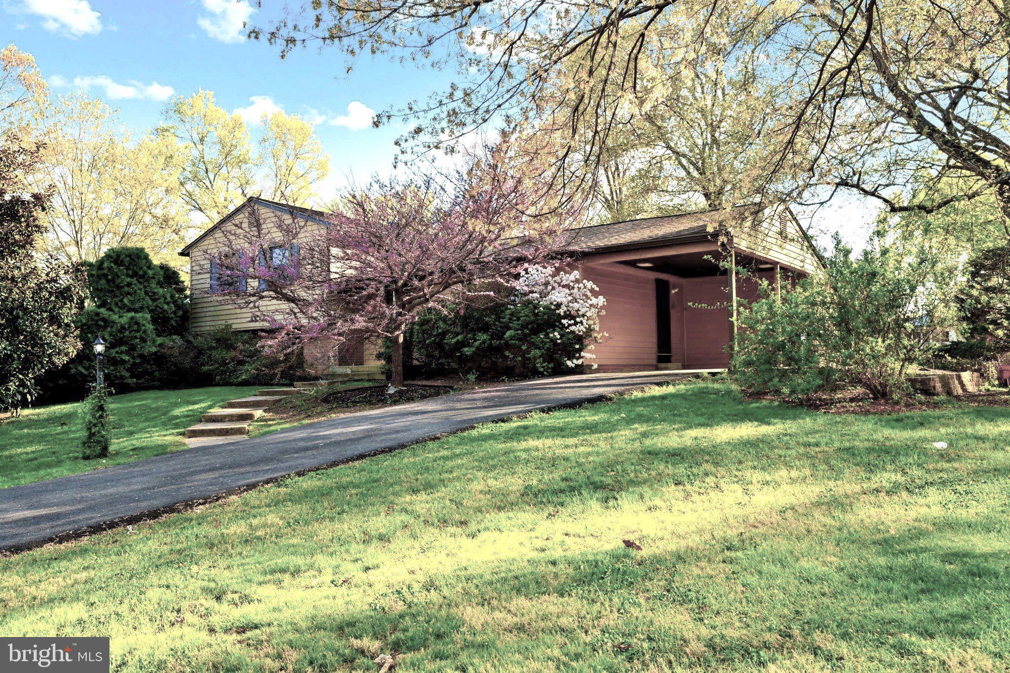 4728 REDFERN COURT