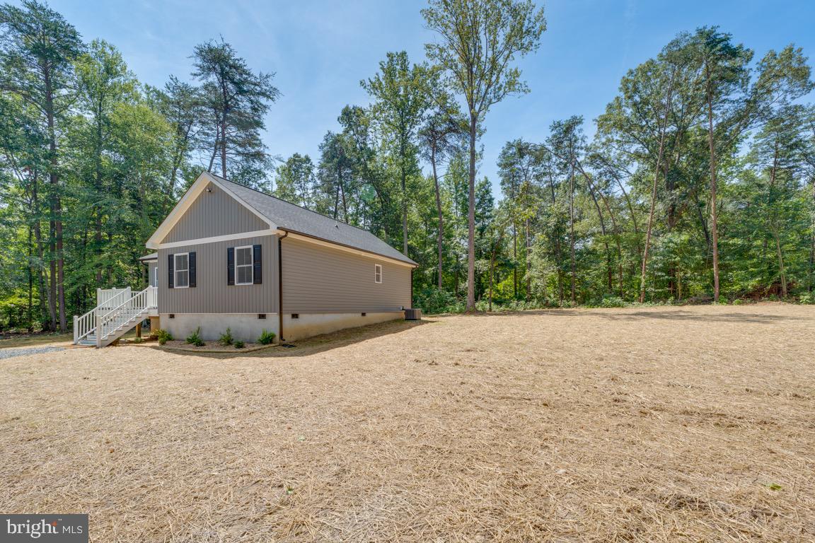 9162 RHODE ISLAND LANE