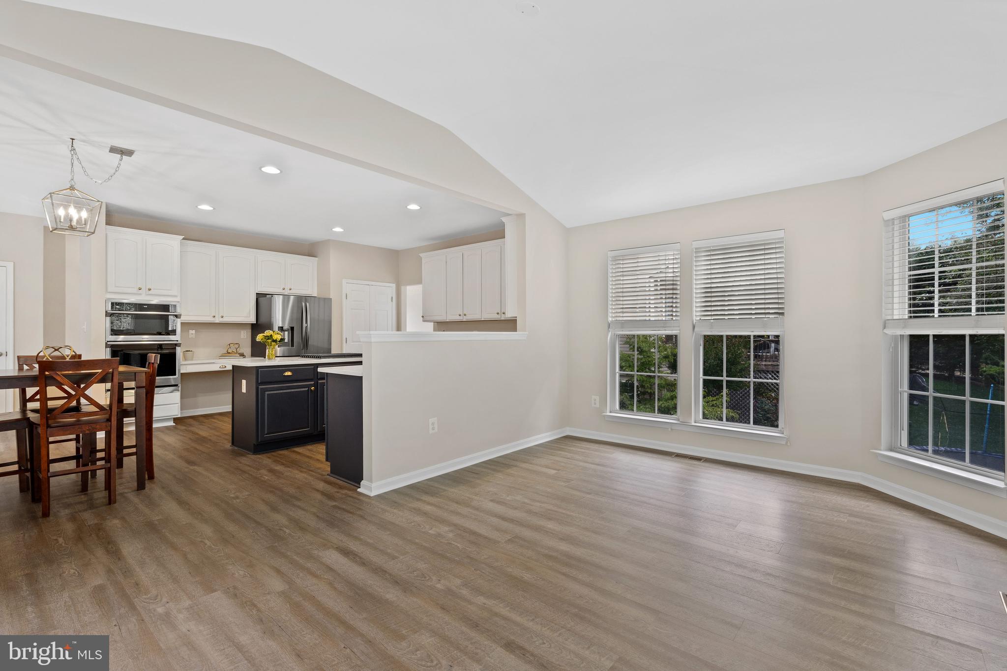 CROFTON VALLEY - Residential