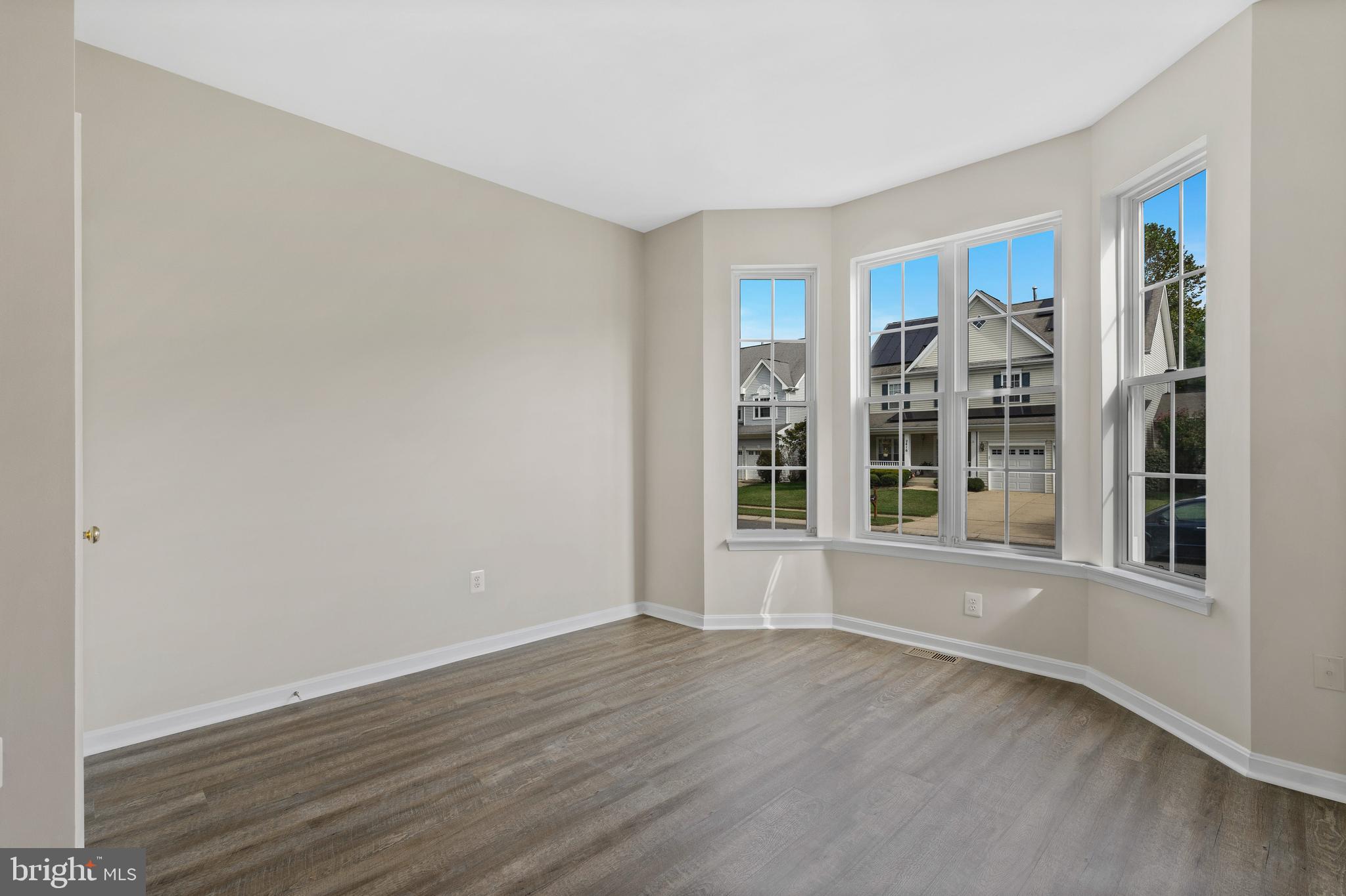 CROFTON VALLEY - Residential