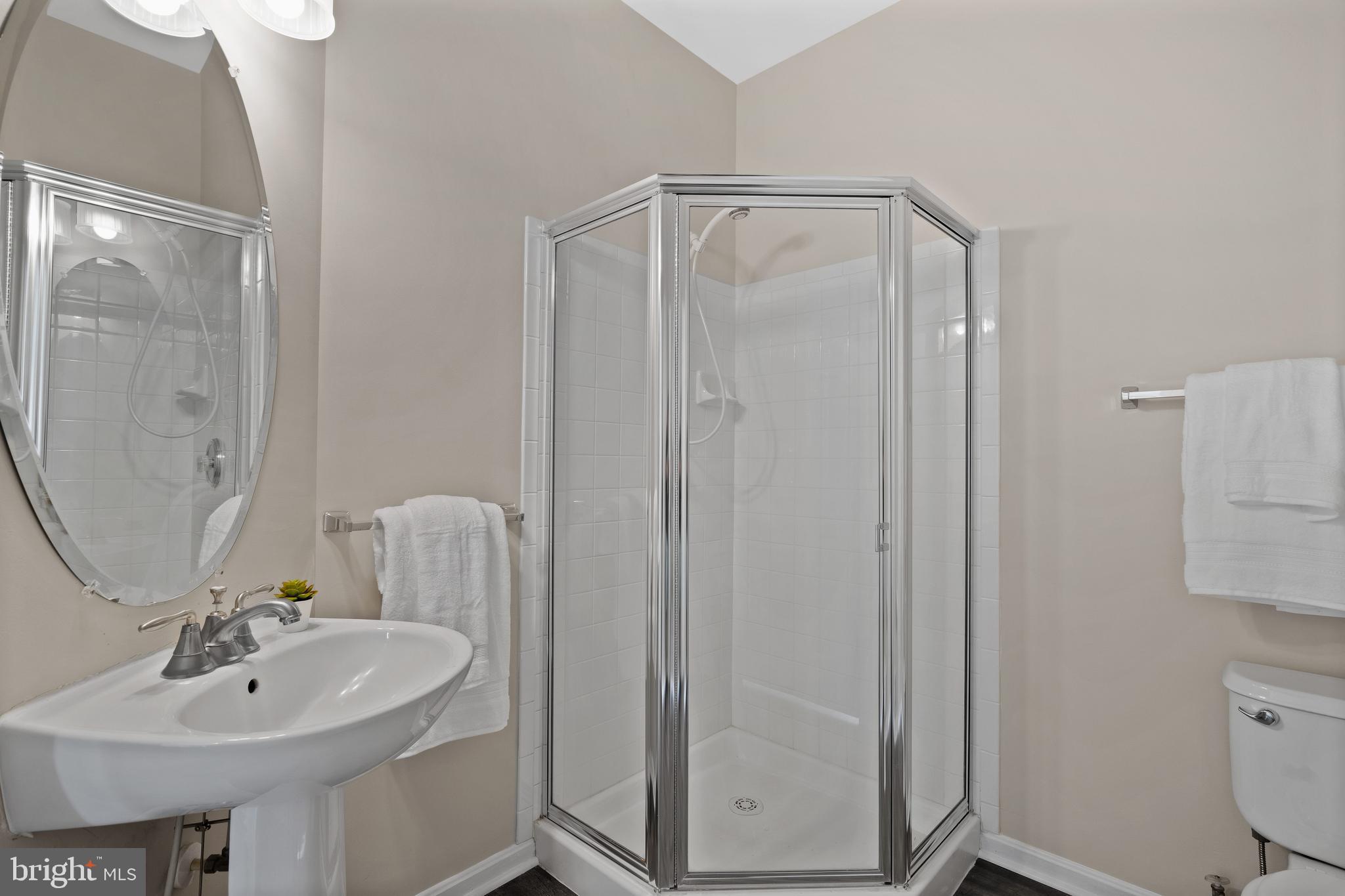 CROFTON VALLEY - Residential