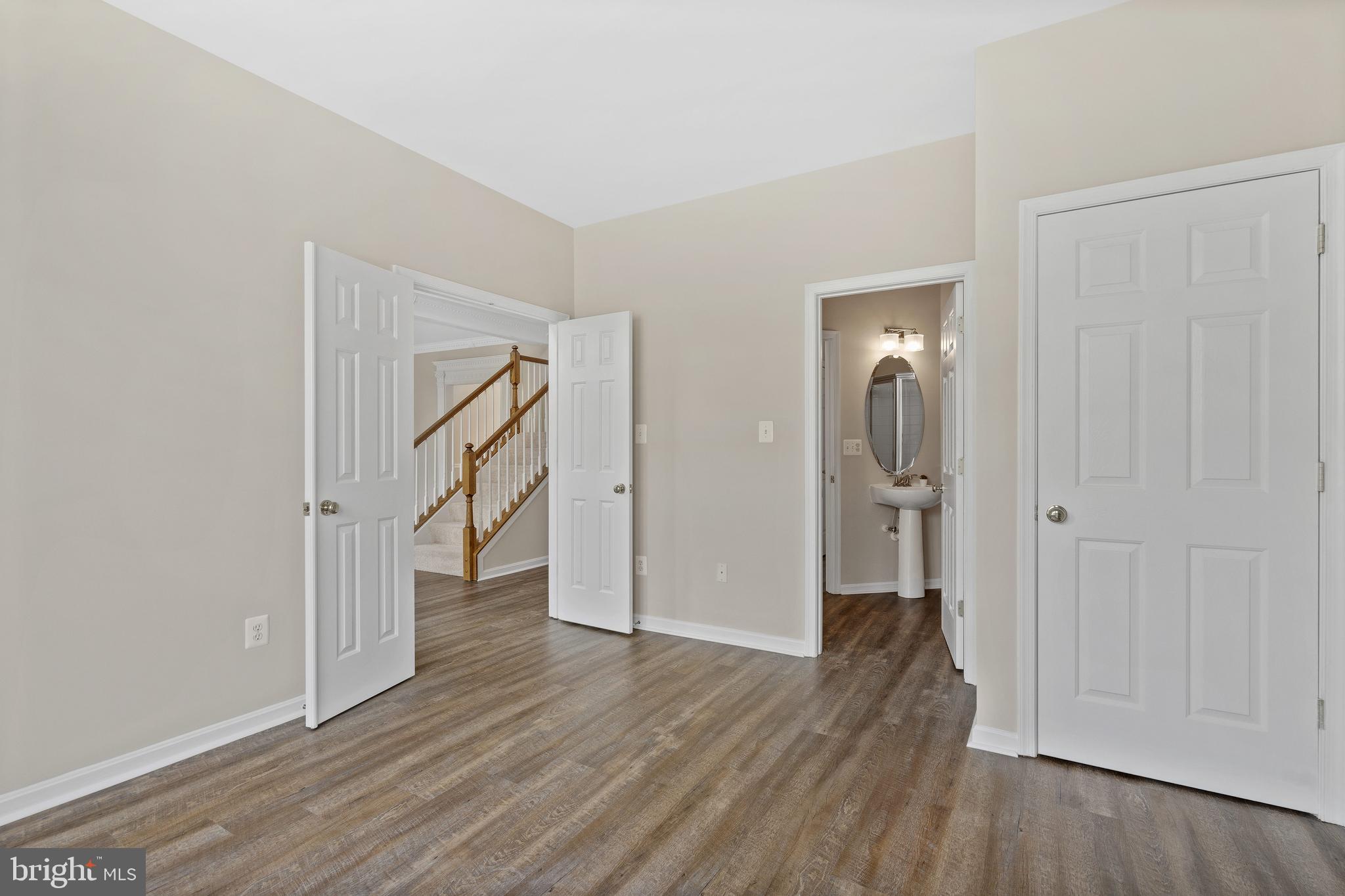 CROFTON VALLEY - Residential