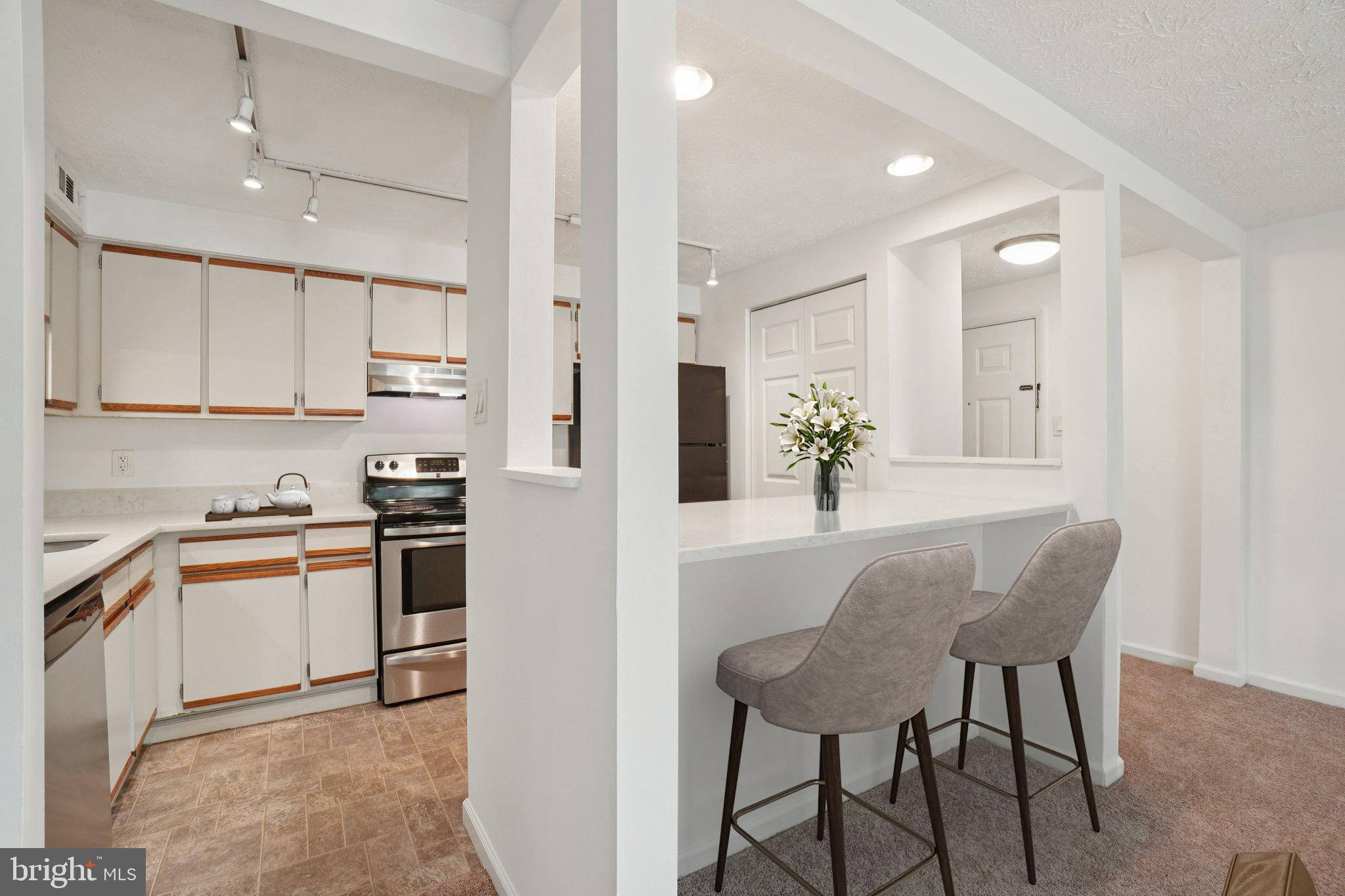 MOUNT VERNON LAKES - Residential