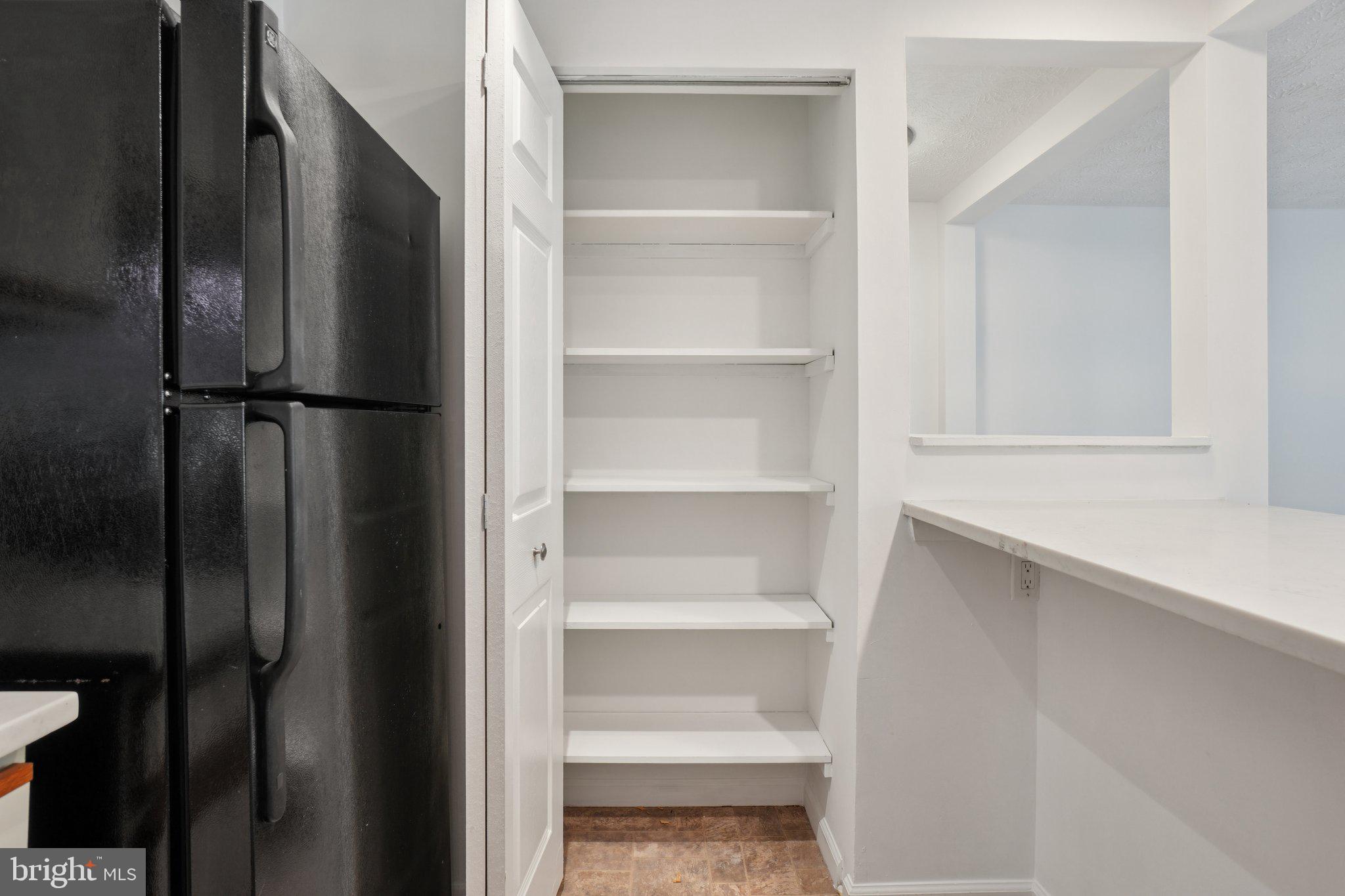 MOUNT VERNON LAKES - Residential