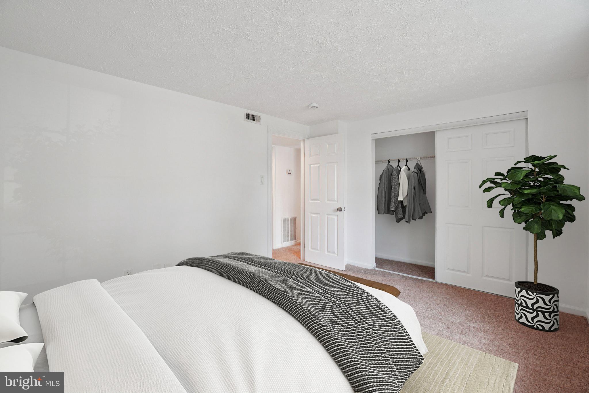 MOUNT VERNON LAKES - Residential