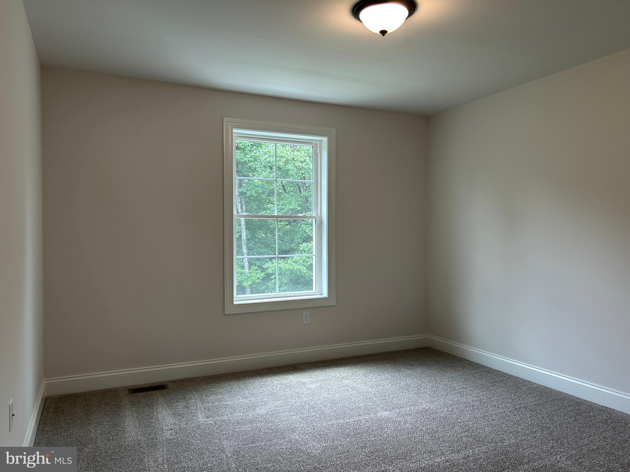 WOODLAND HILLS - Residential