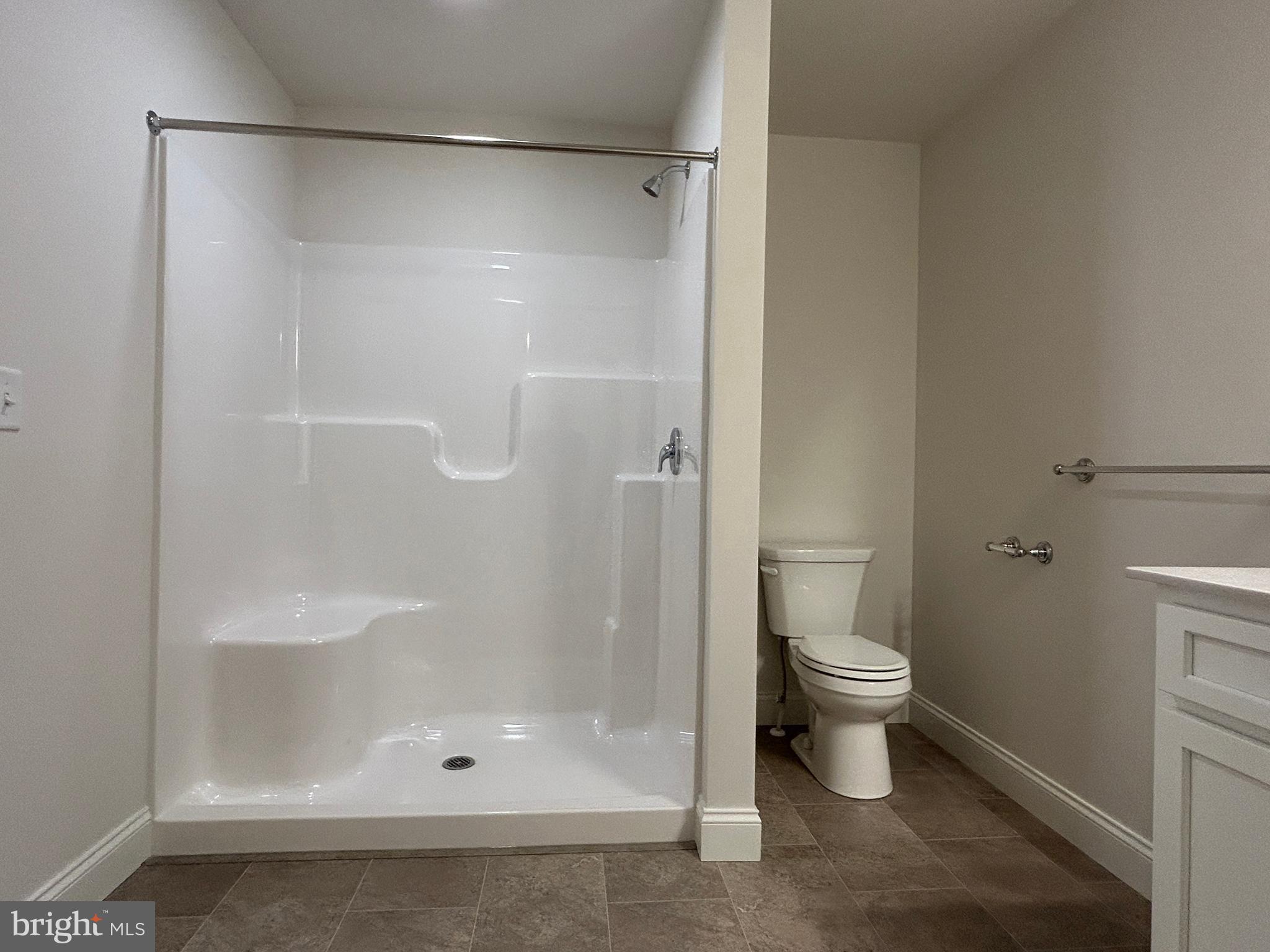 WOODLAND HILLS - Residential