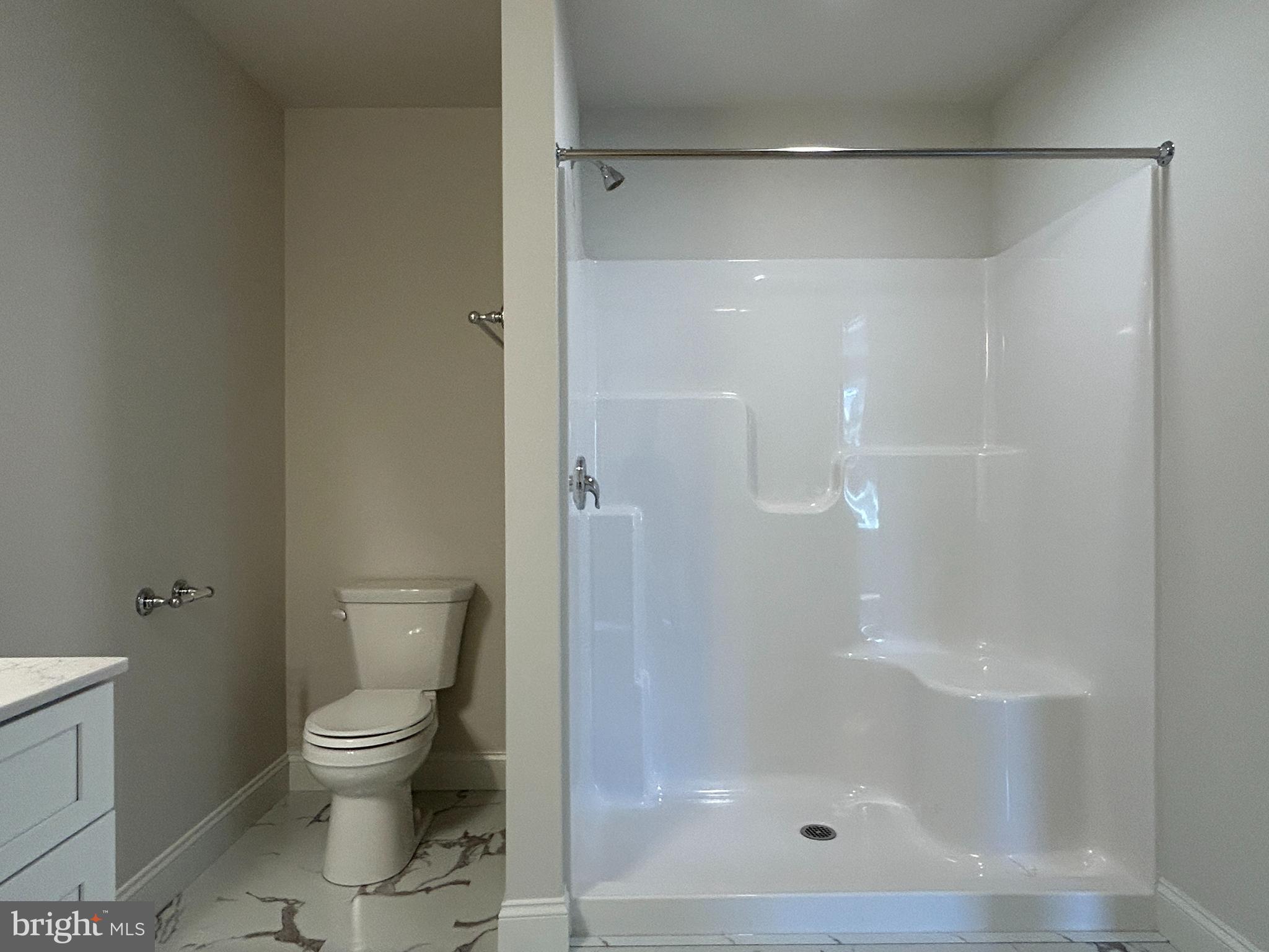 WOODLAND HILLS - Residential