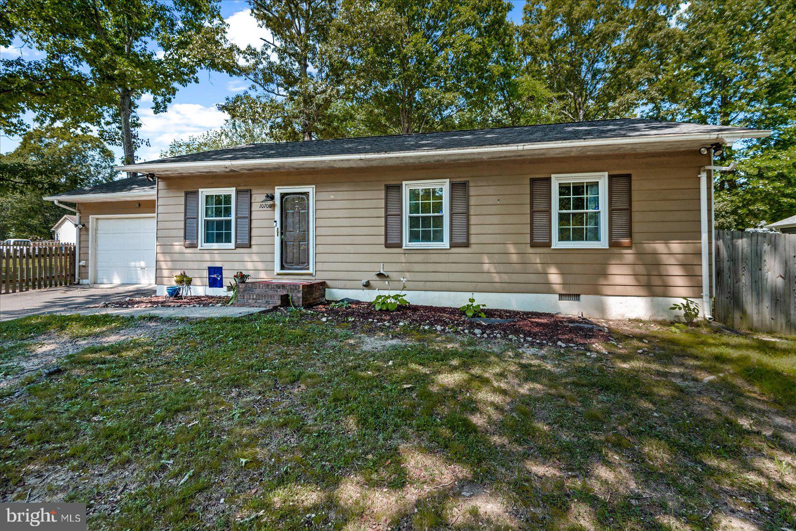 10700 MEADOWLARK LANE