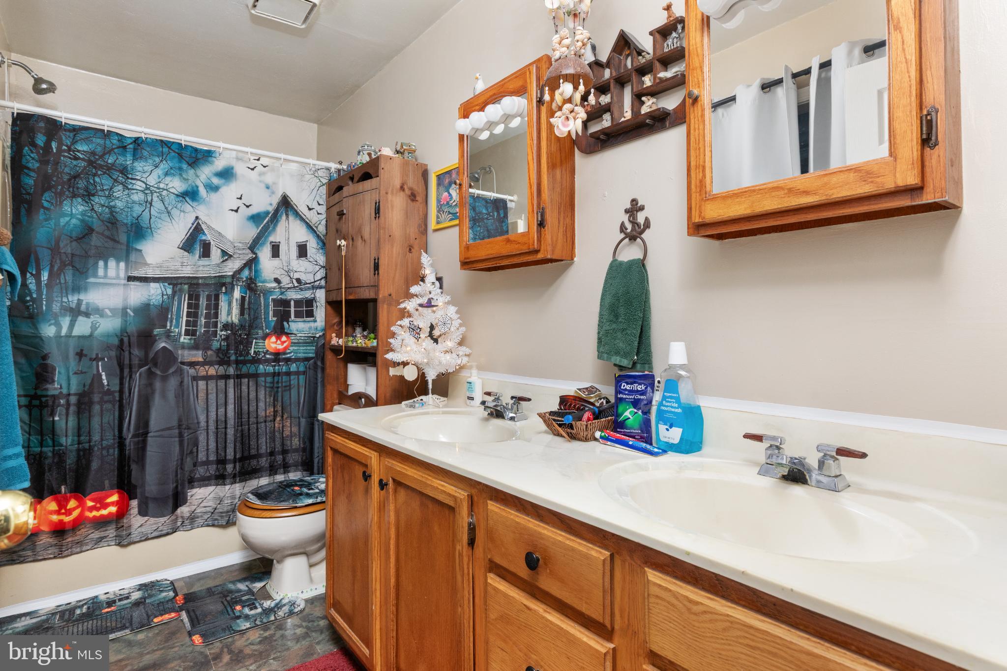 SYLVAN GROVE - Residential