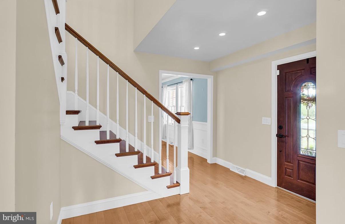 1813 HUNTER DRIVE