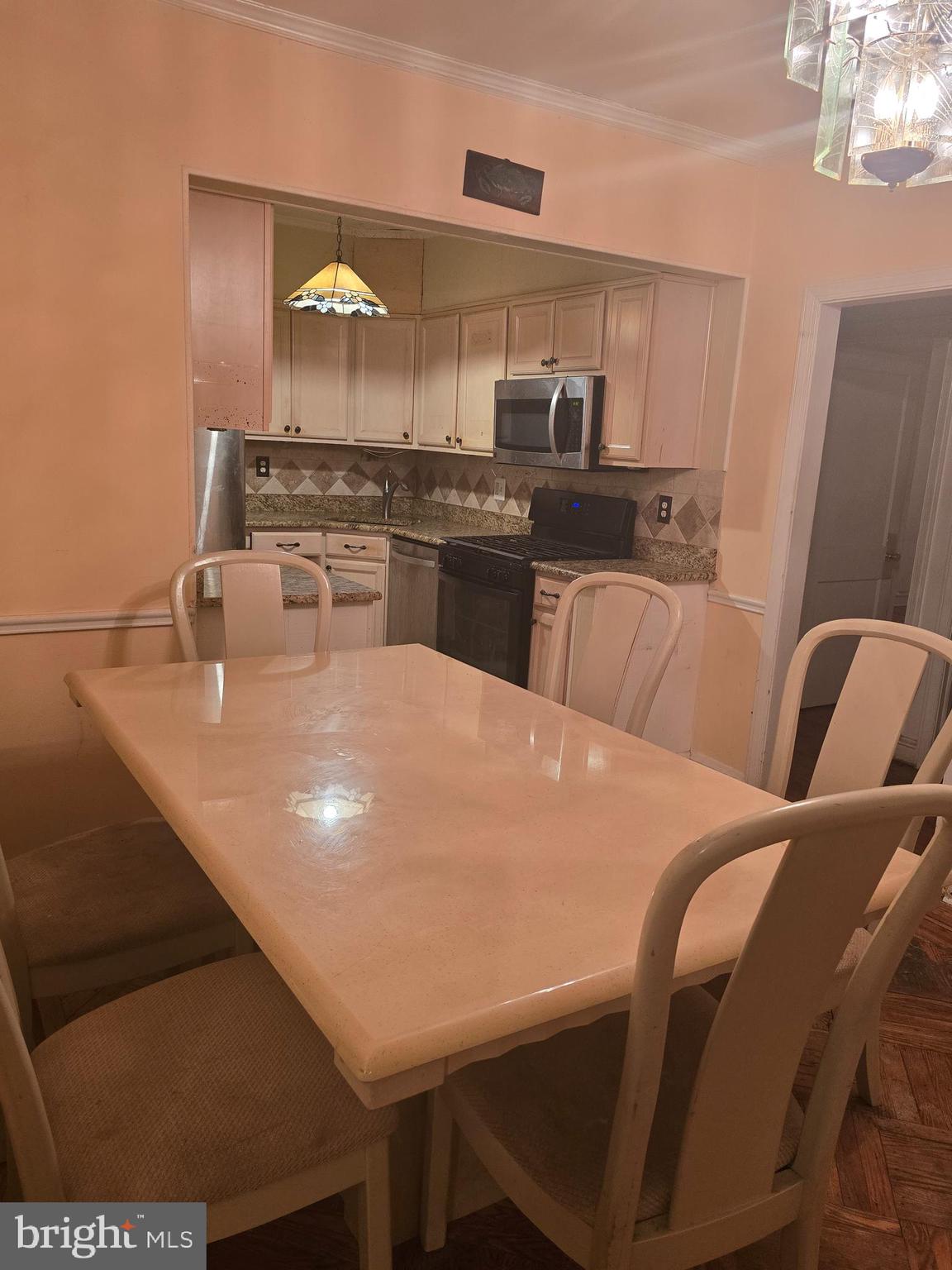 WYNNEFIELD - Residential Income