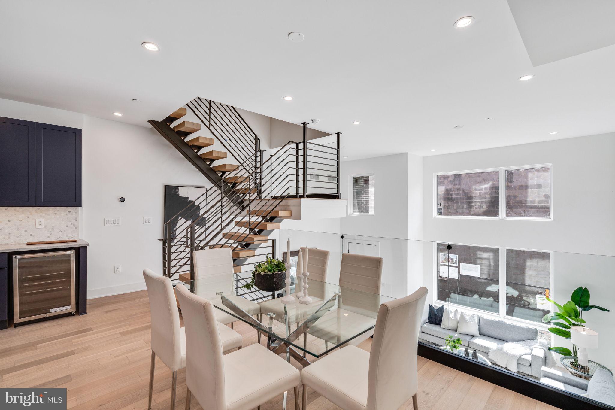 GRADUATE HOSPITAL - Residential