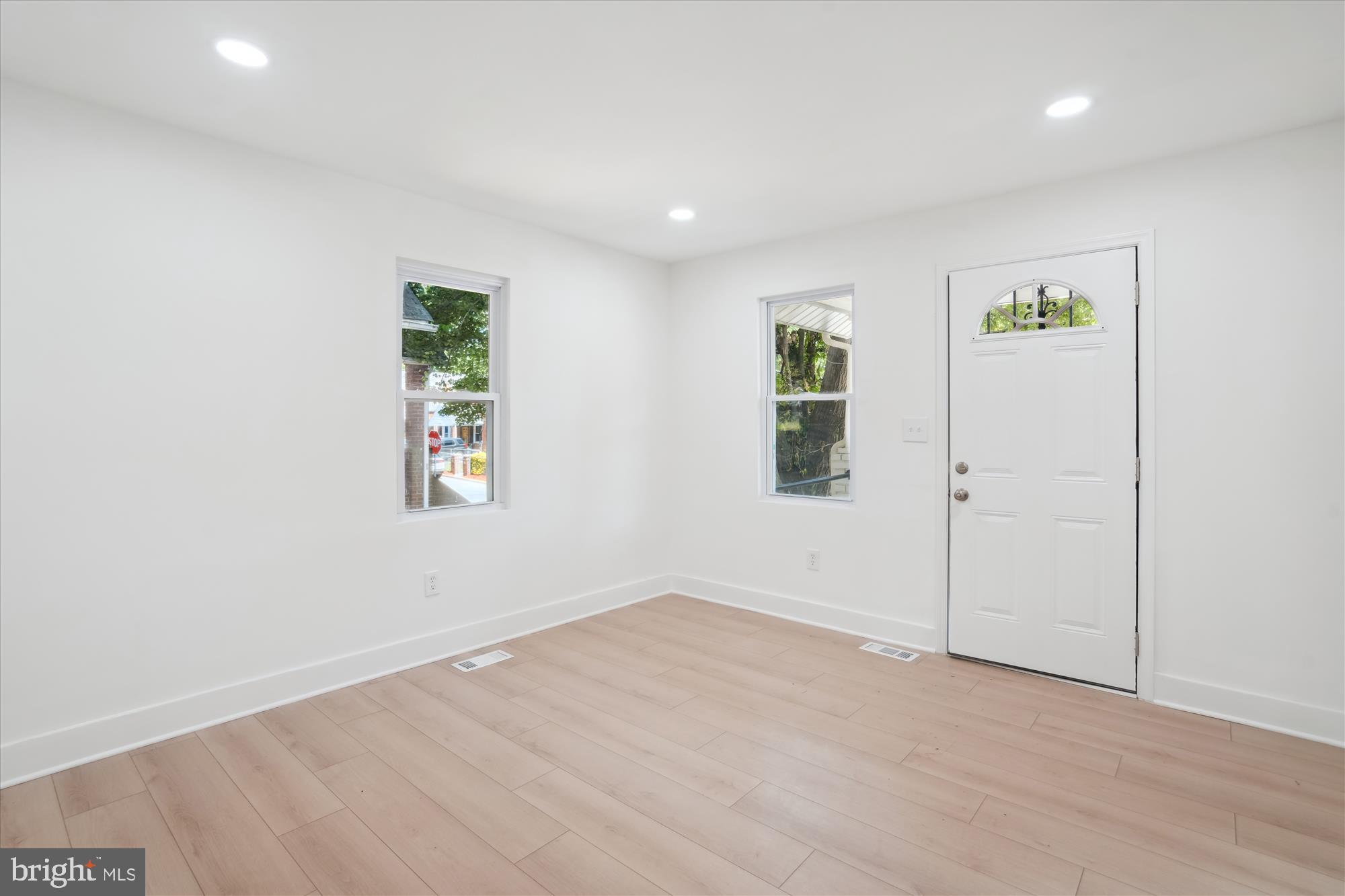 GR CAPITOL HEIGHTS - Residential