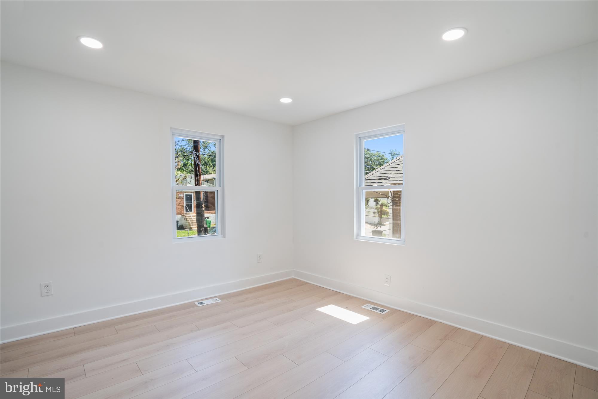 GR CAPITOL HEIGHTS - Residential