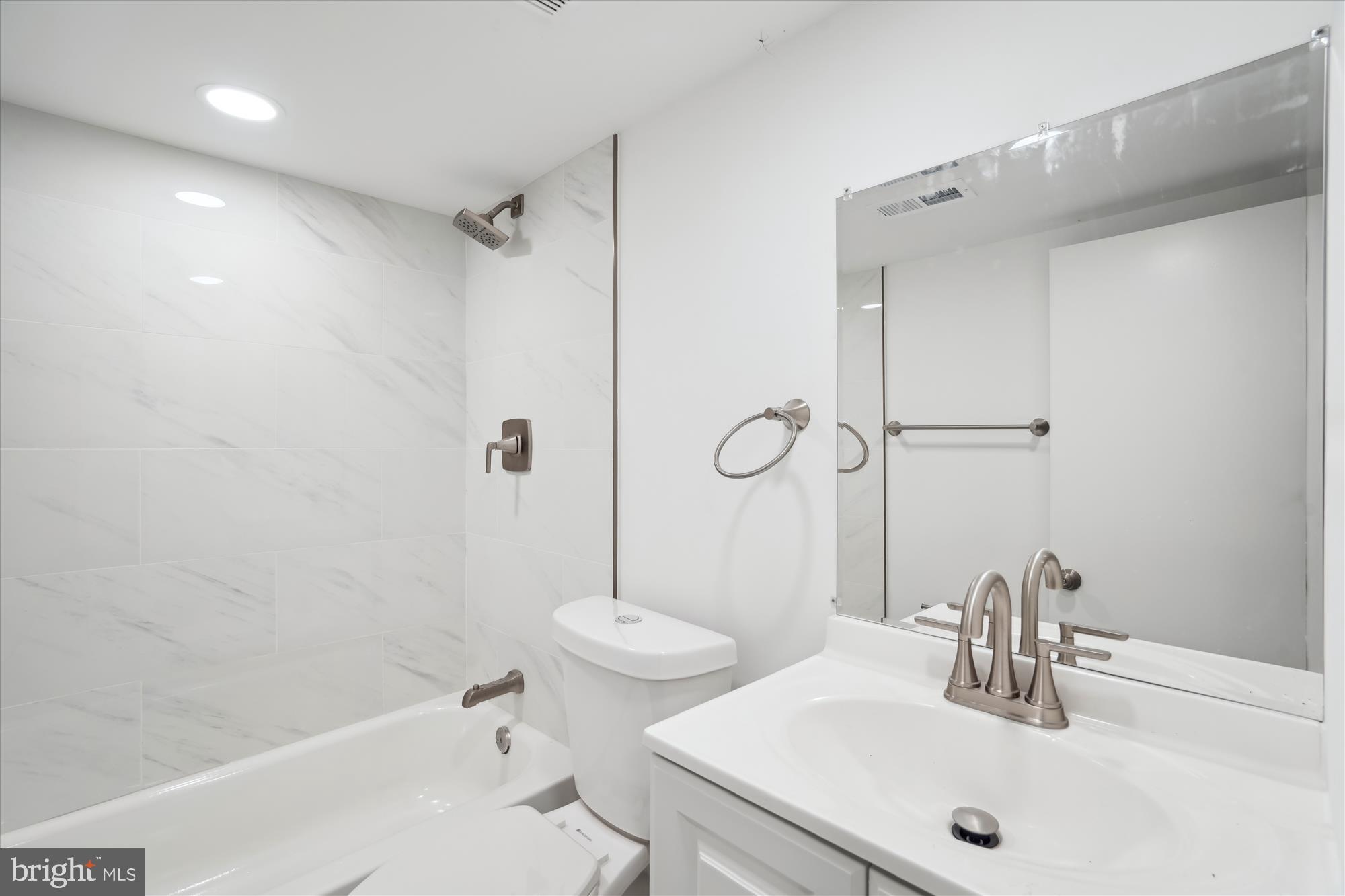 GR CAPITOL HEIGHTS - Residential