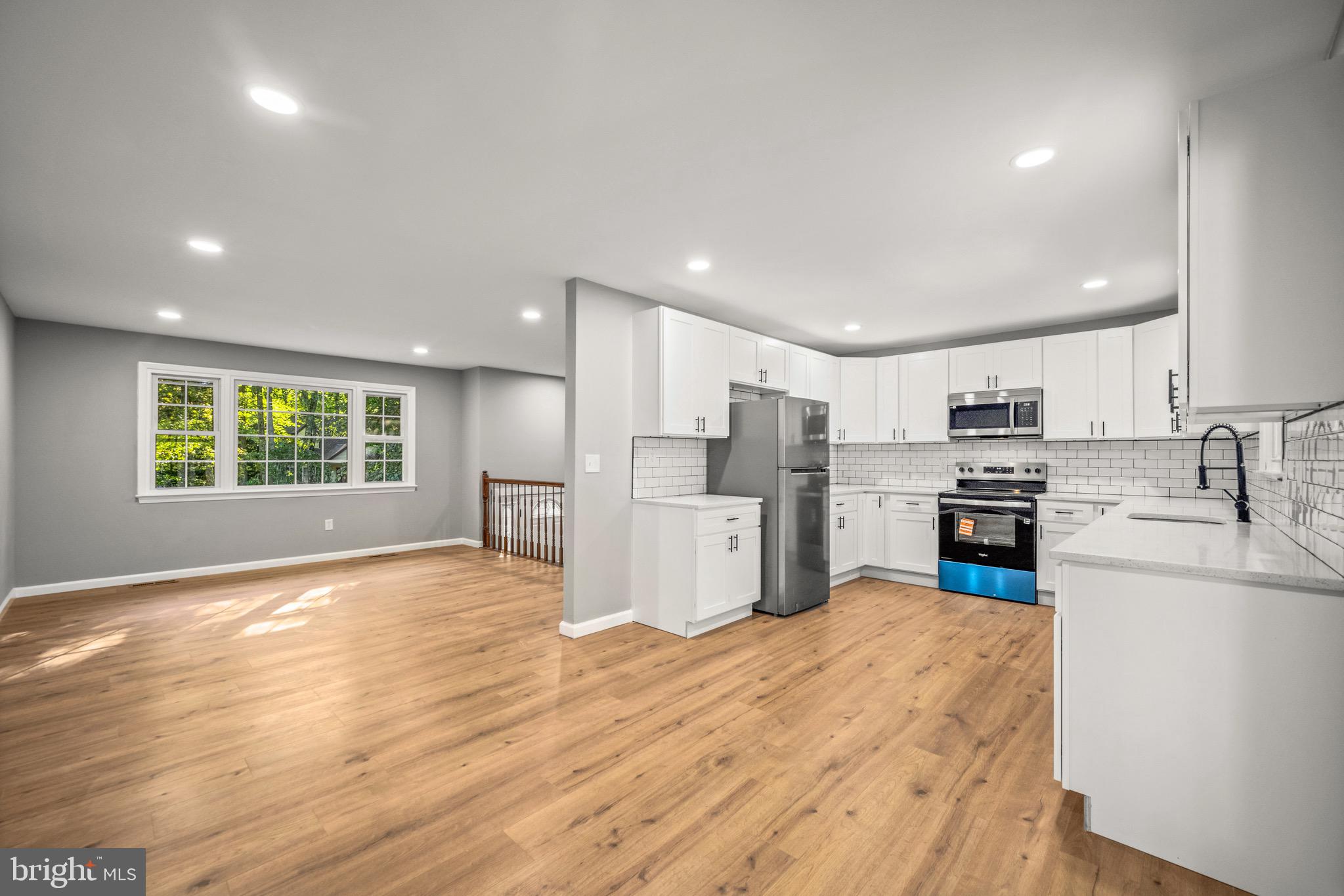 BAY CITY - Residential