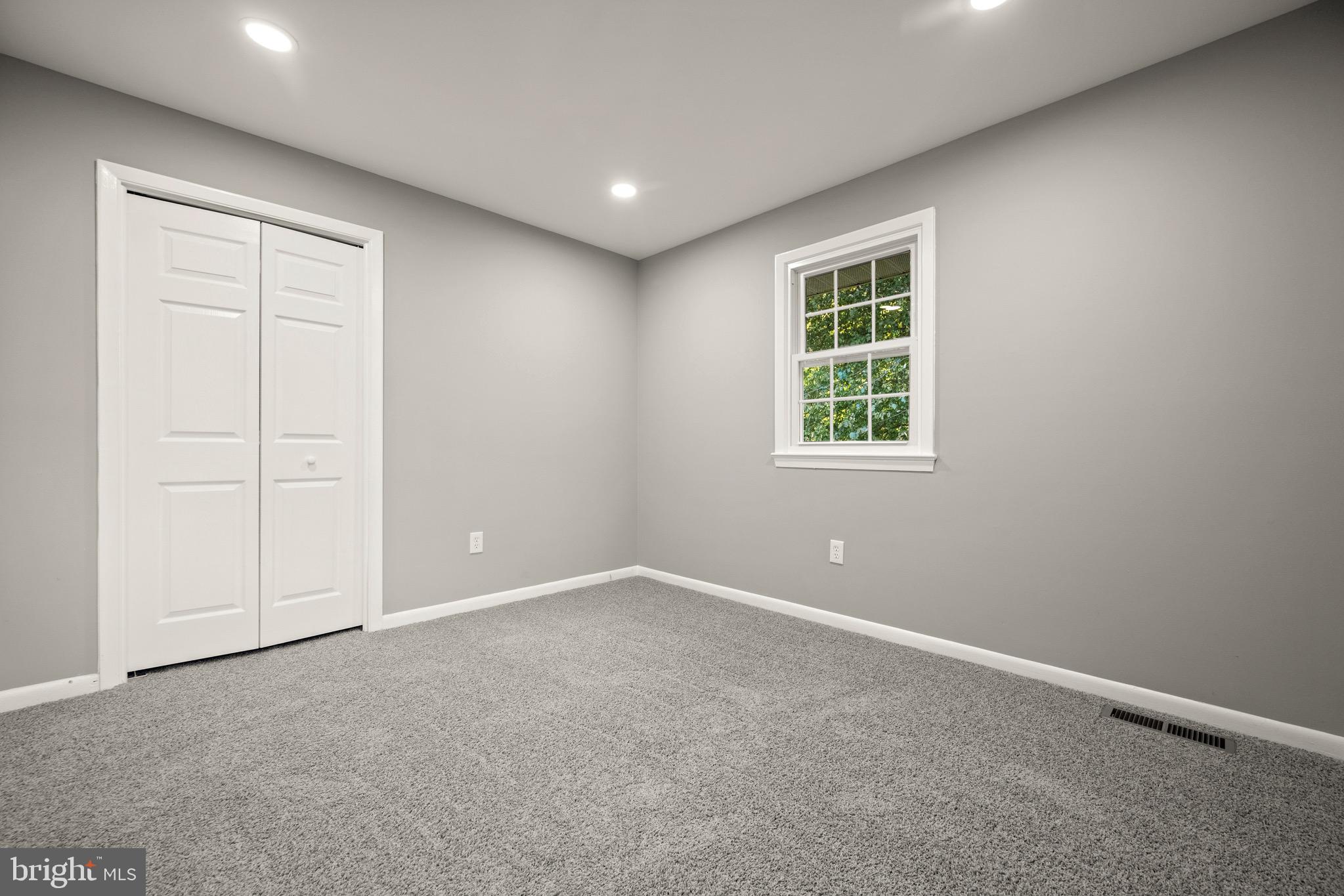 BAY CITY - Residential