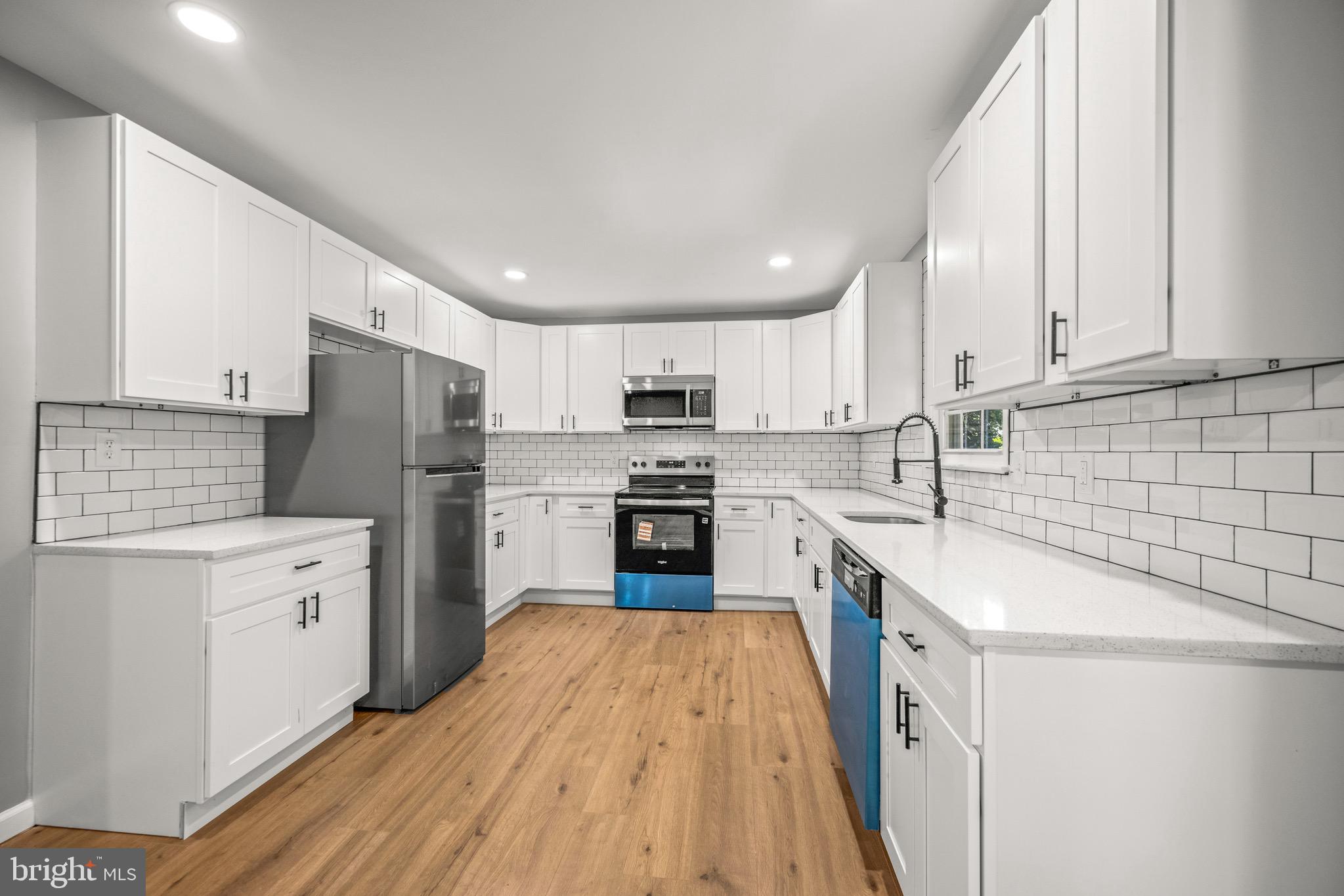 BAY CITY - Residential