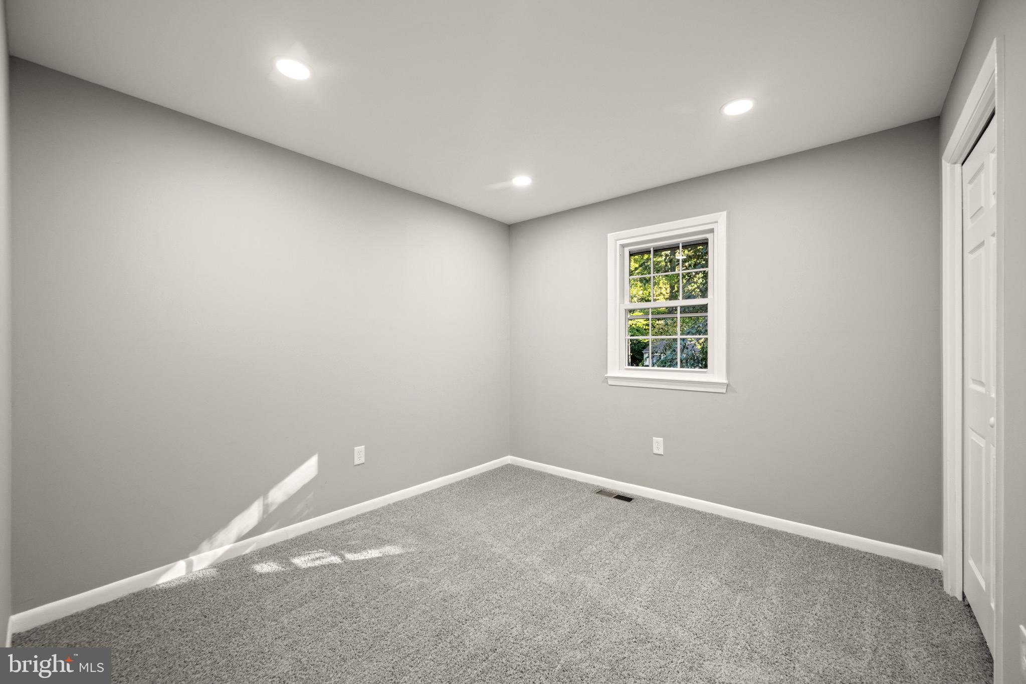 BAY CITY - Residential