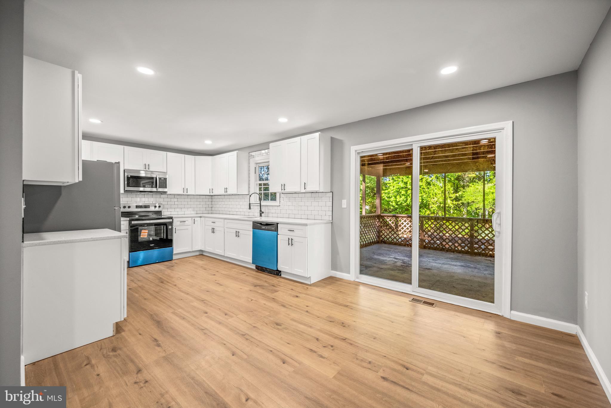 BAY CITY - Residential