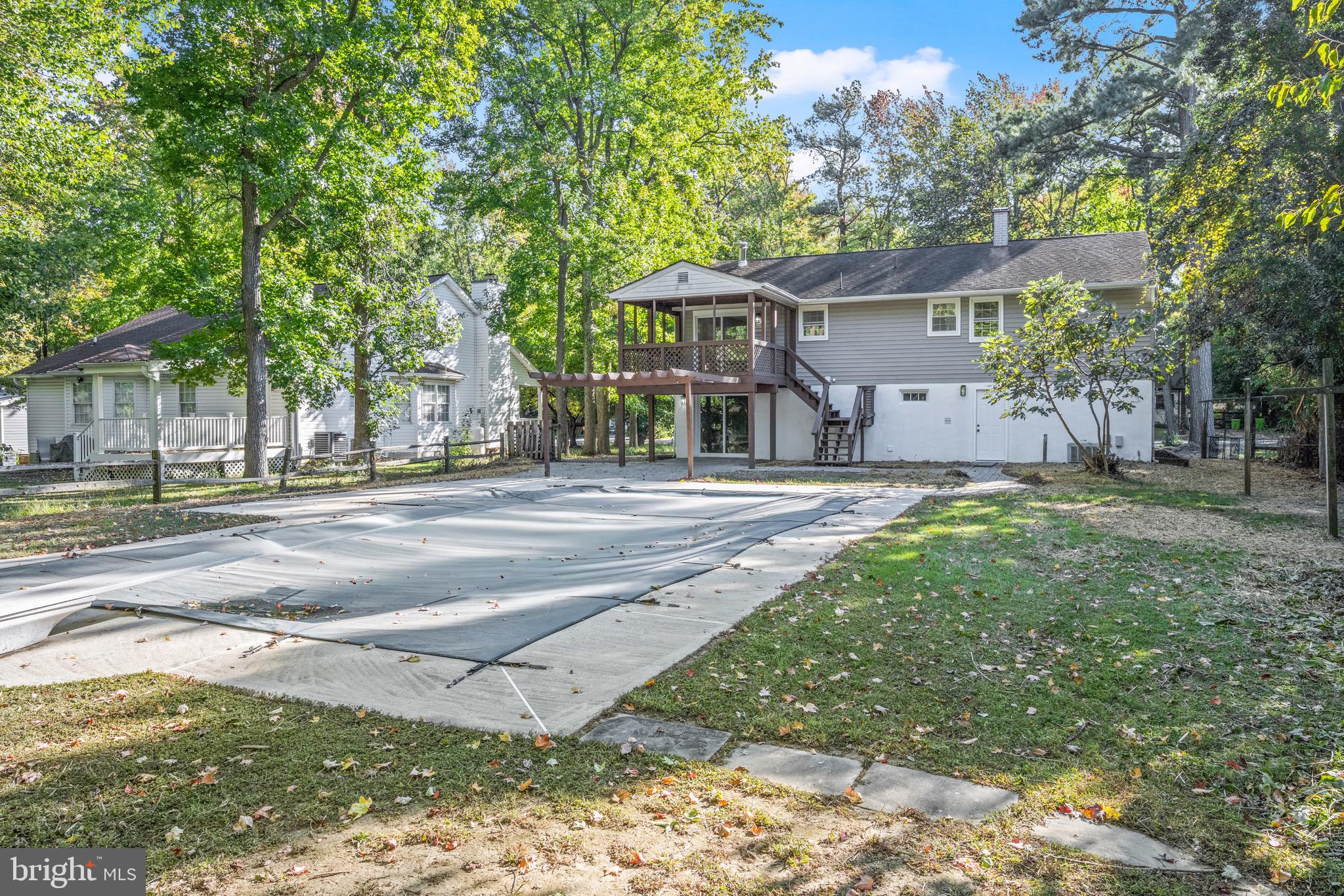 BAY CITY - Residential