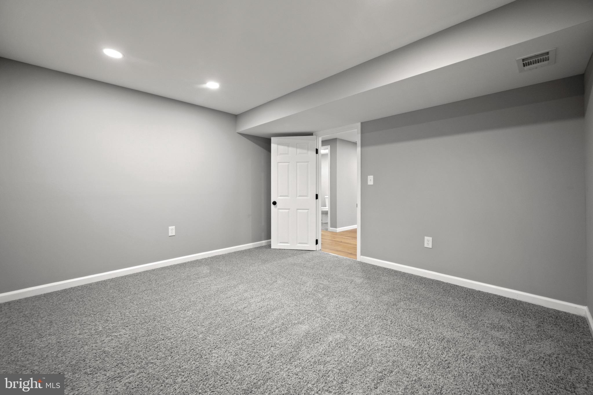 BAY CITY - Residential