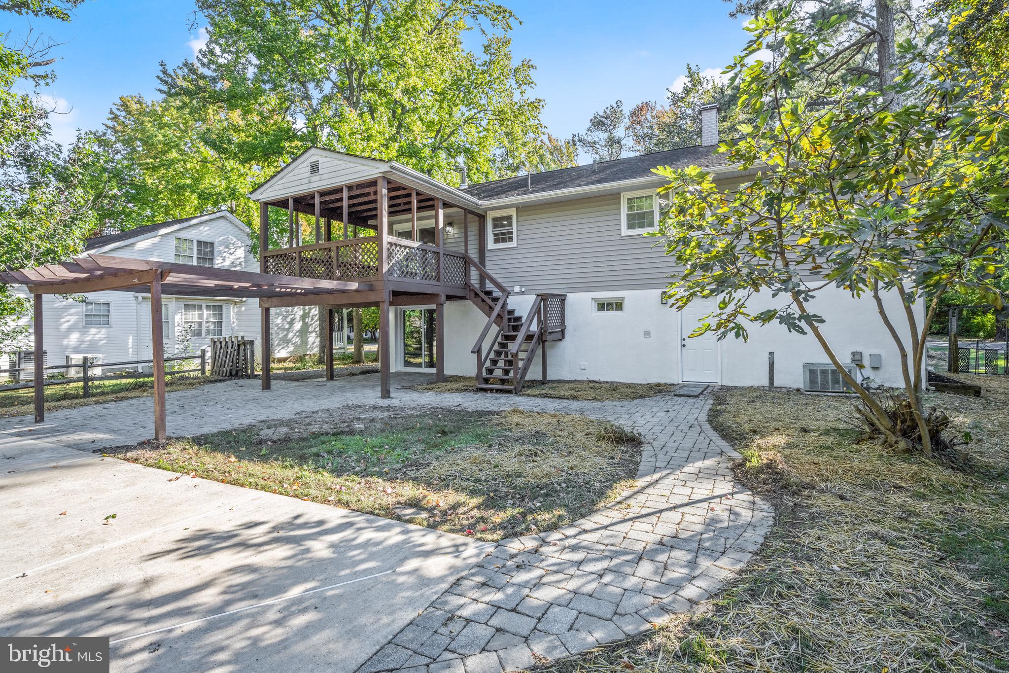 BAY CITY - Residential