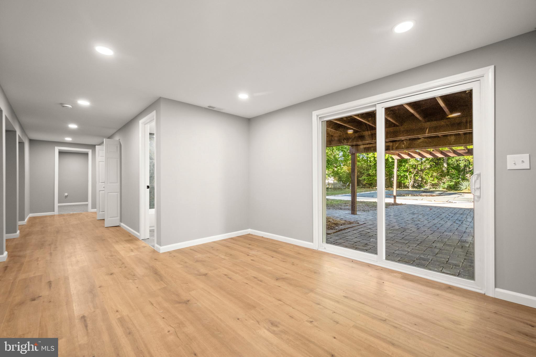 BAY CITY - Residential