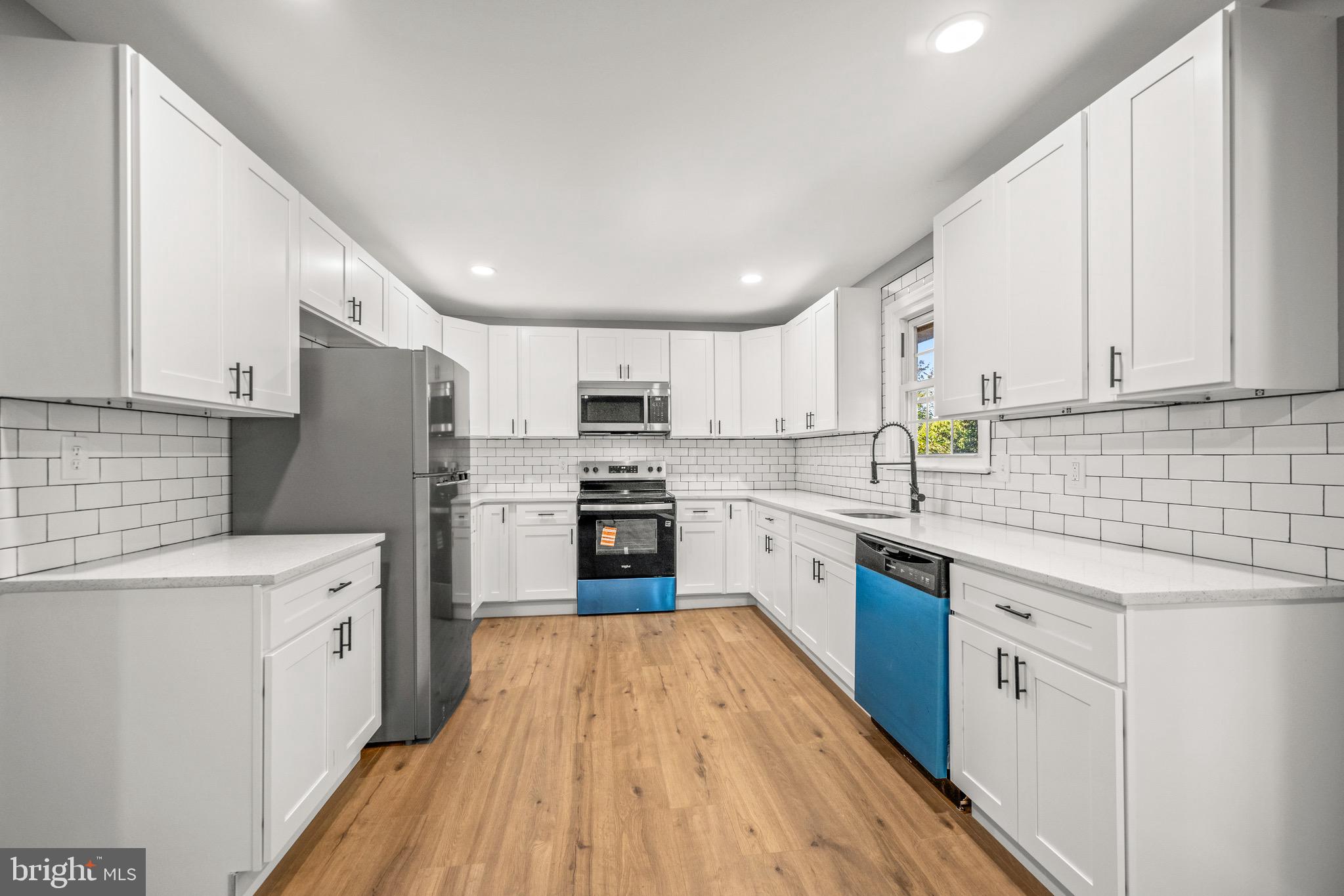 BAY CITY - Residential