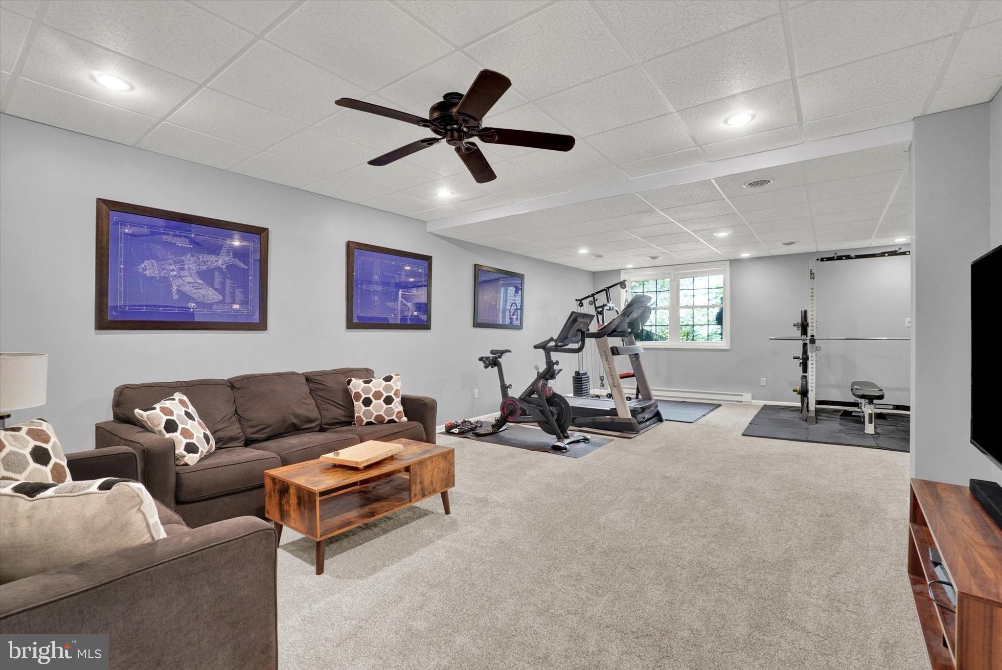 SOUTHFORK ESTATES - Residential