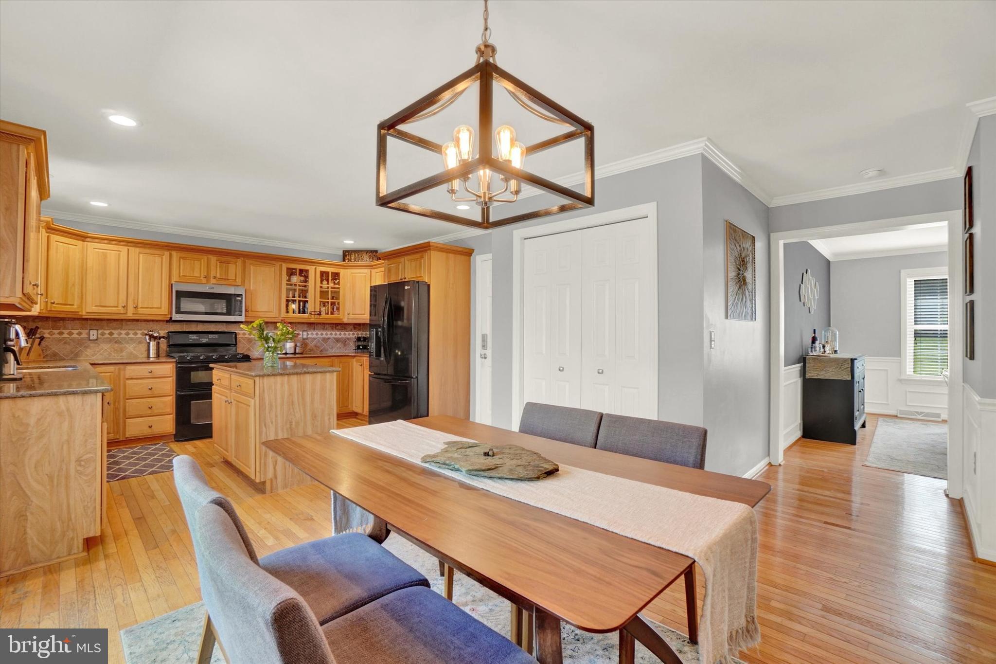 SOUTHFORK ESTATES - Residential