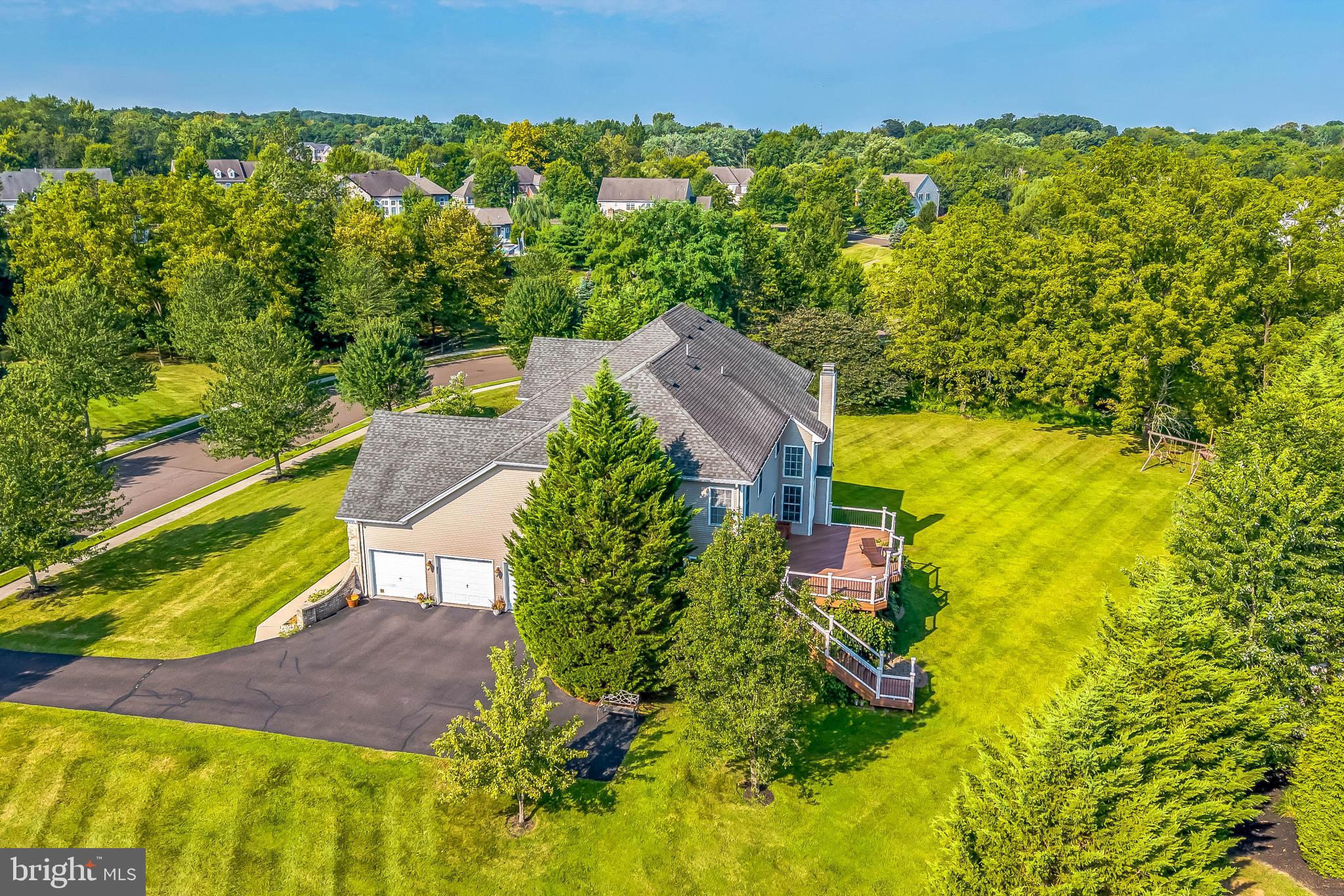 208 CECELIA ACRES DRIVE