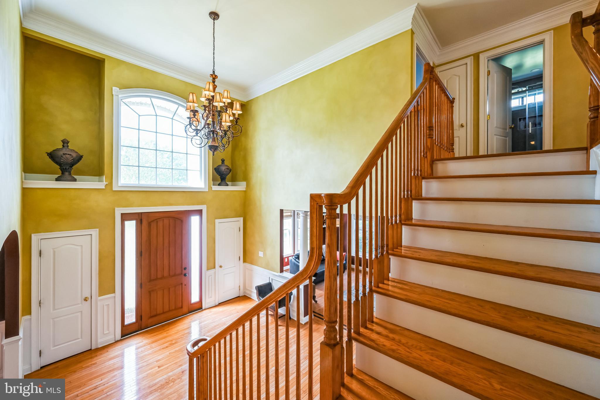 208 CECELIA ACRES DRIVE