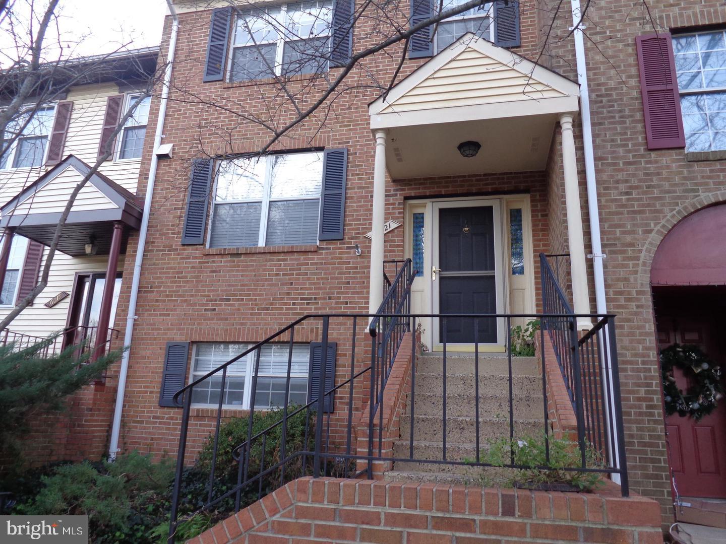 6021 HEATHERWOOD DRIVE