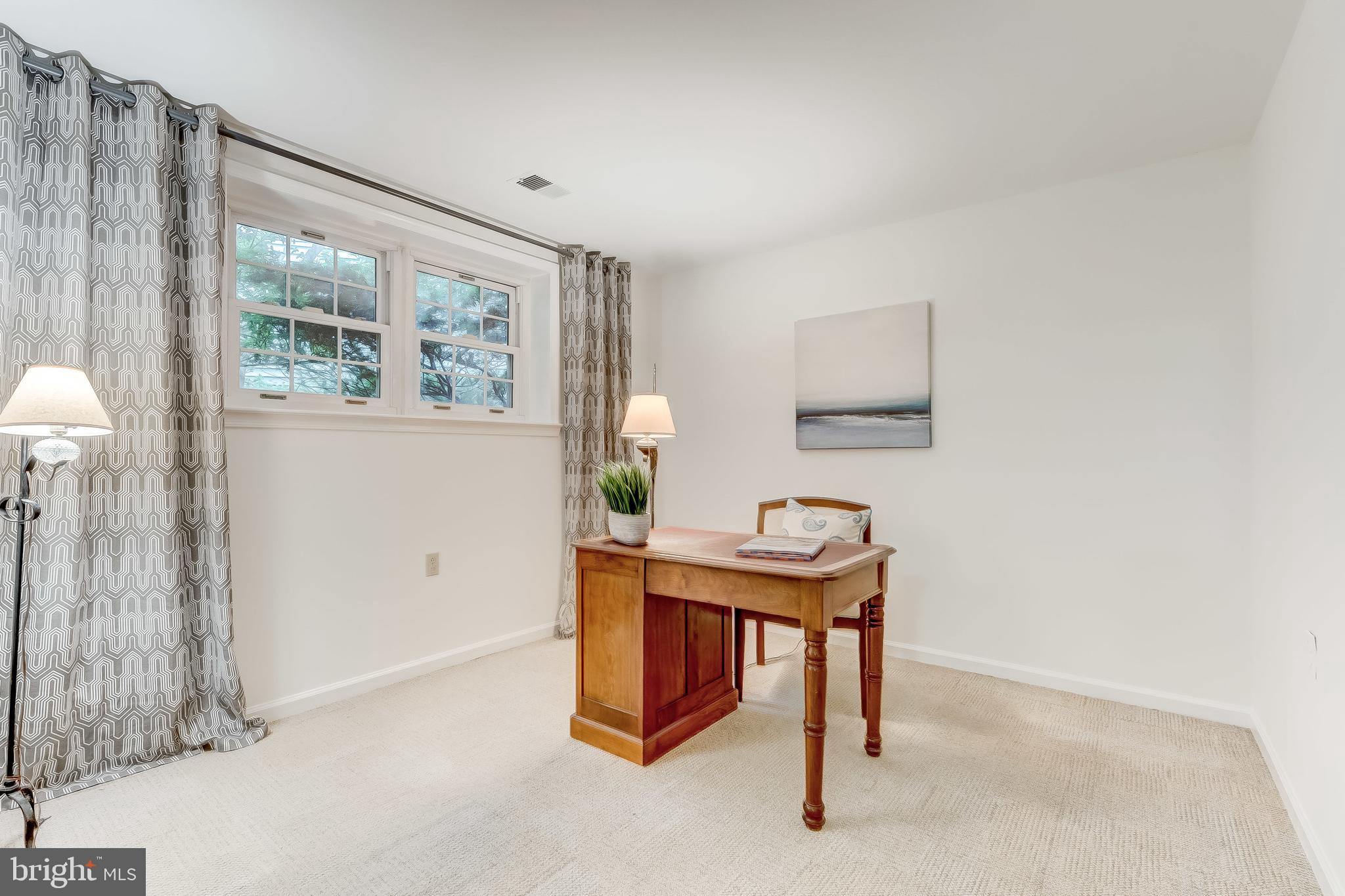 VILLAGE OF OWEN BROWN - Residential