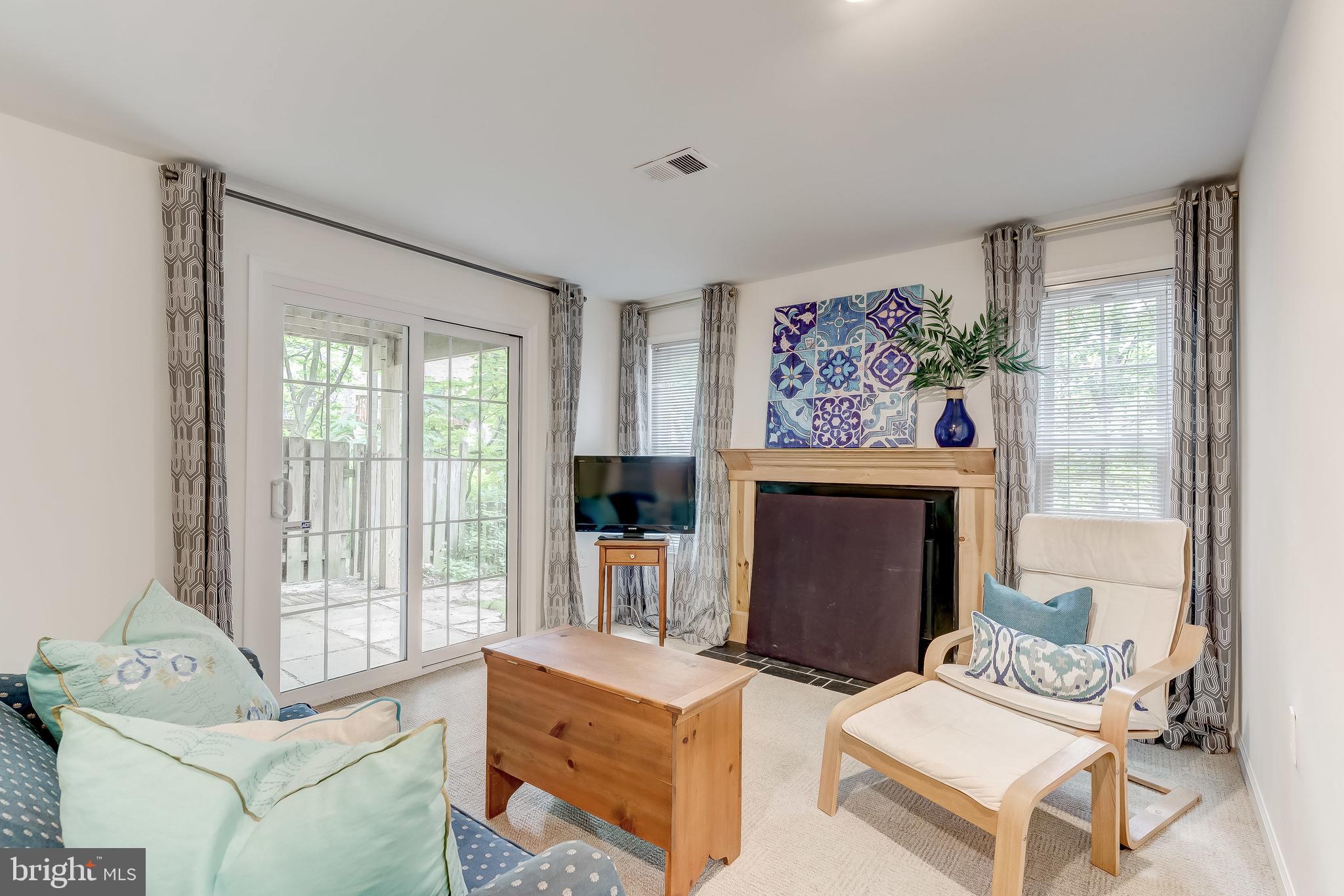 VILLAGE OF OWEN BROWN - Residential