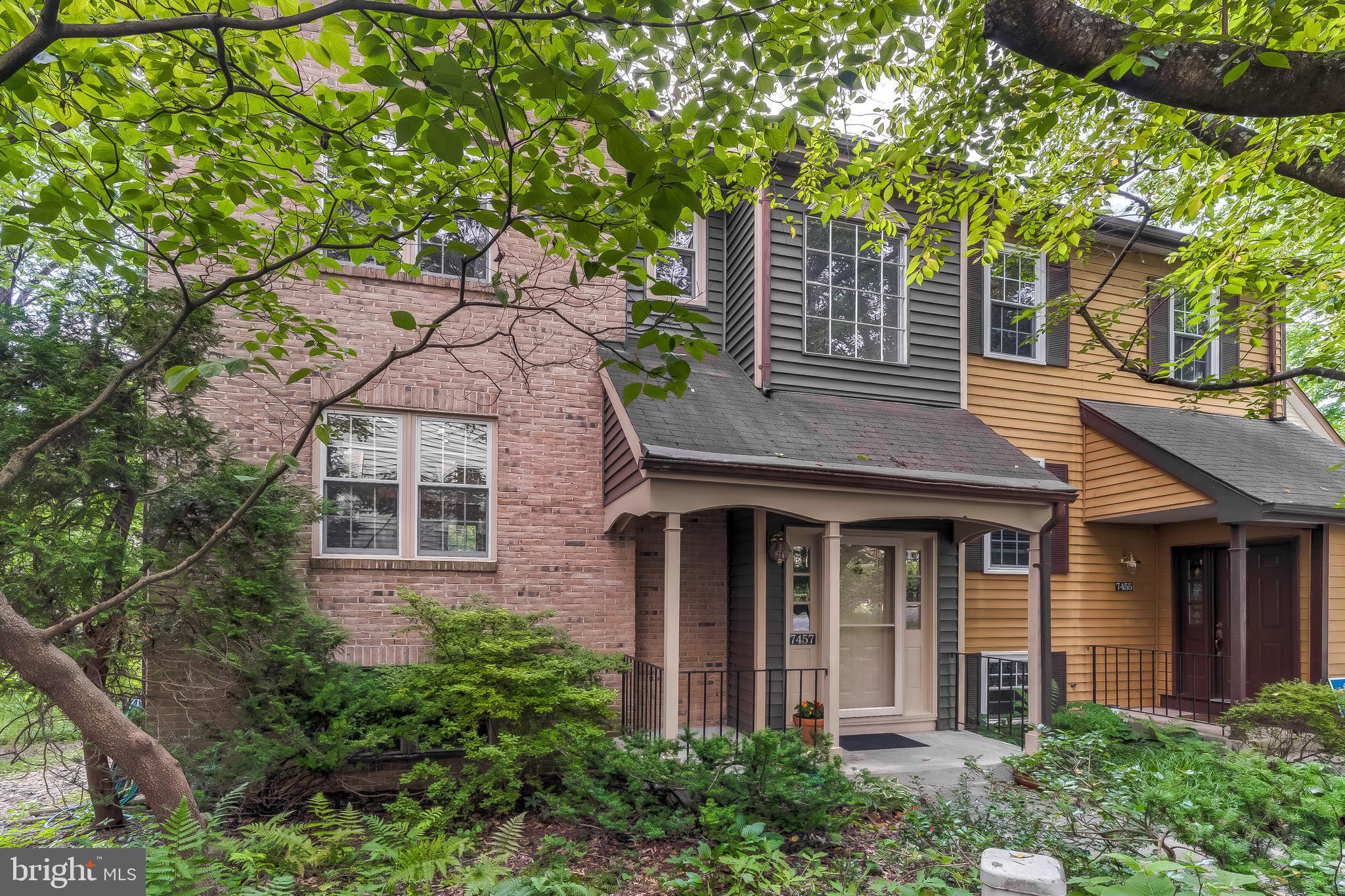 VILLAGE OF OWEN BROWN - Residential