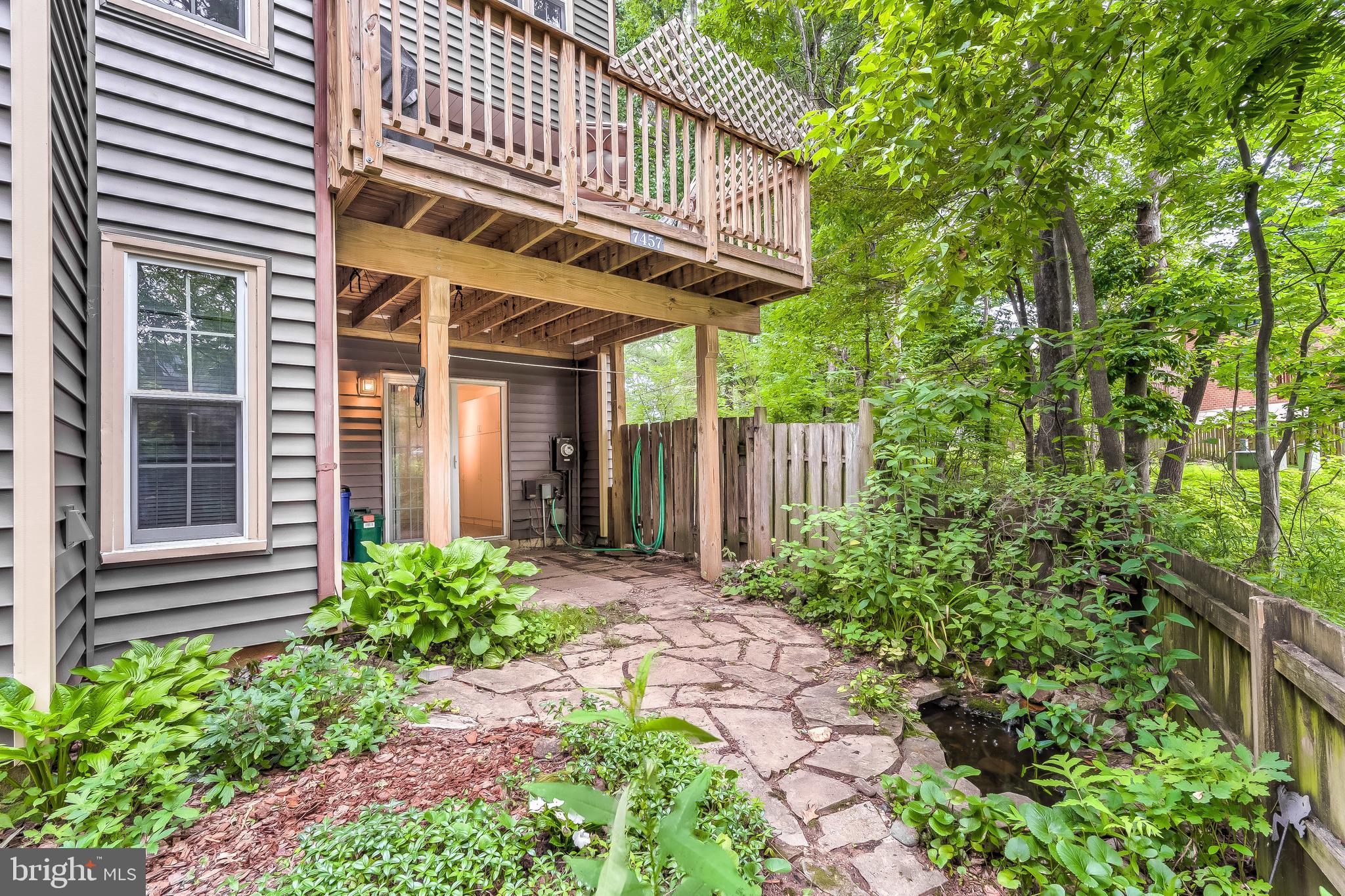 VILLAGE OF OWEN BROWN - Residential