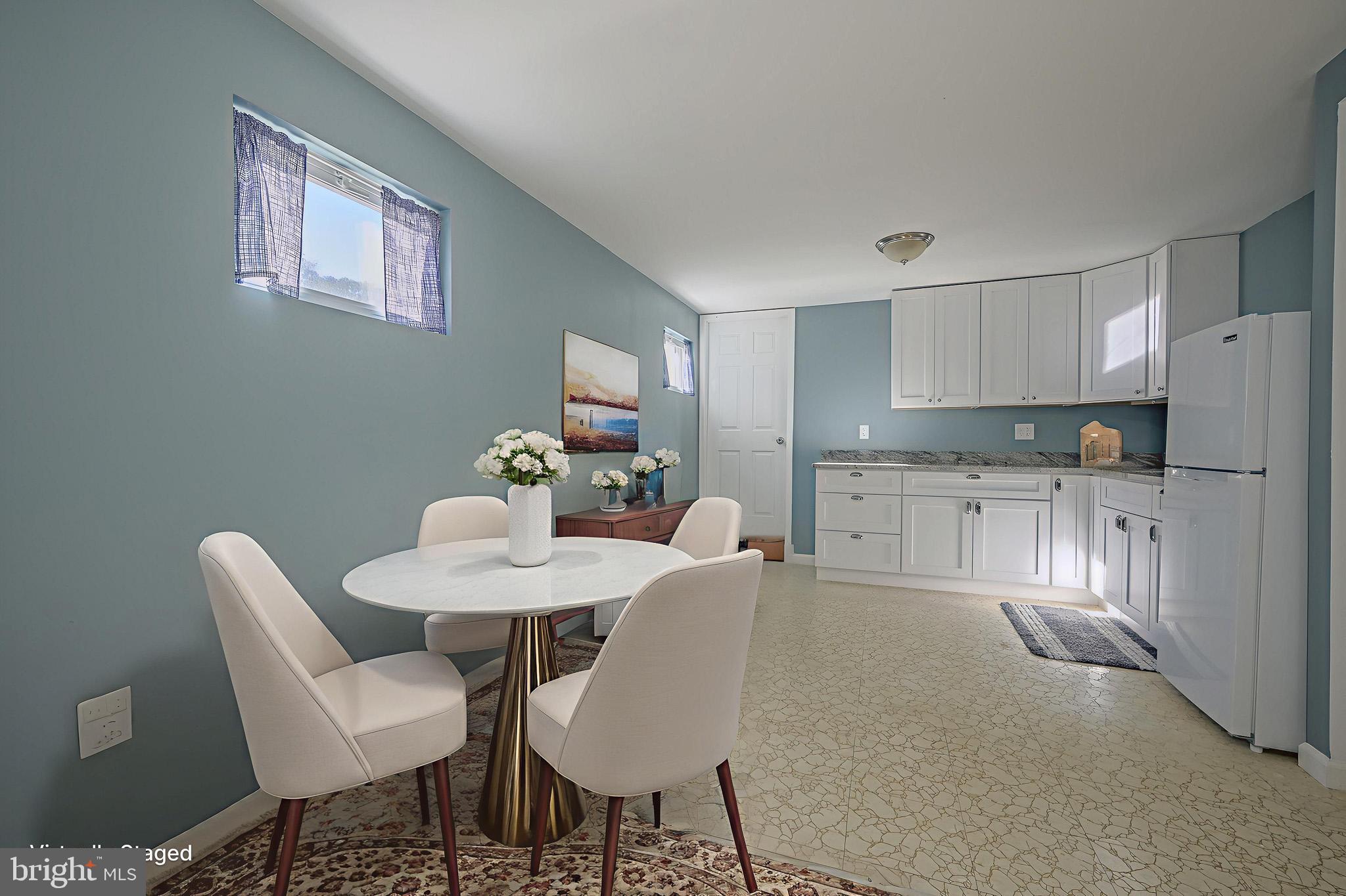 LAKE RIDGE - Residential